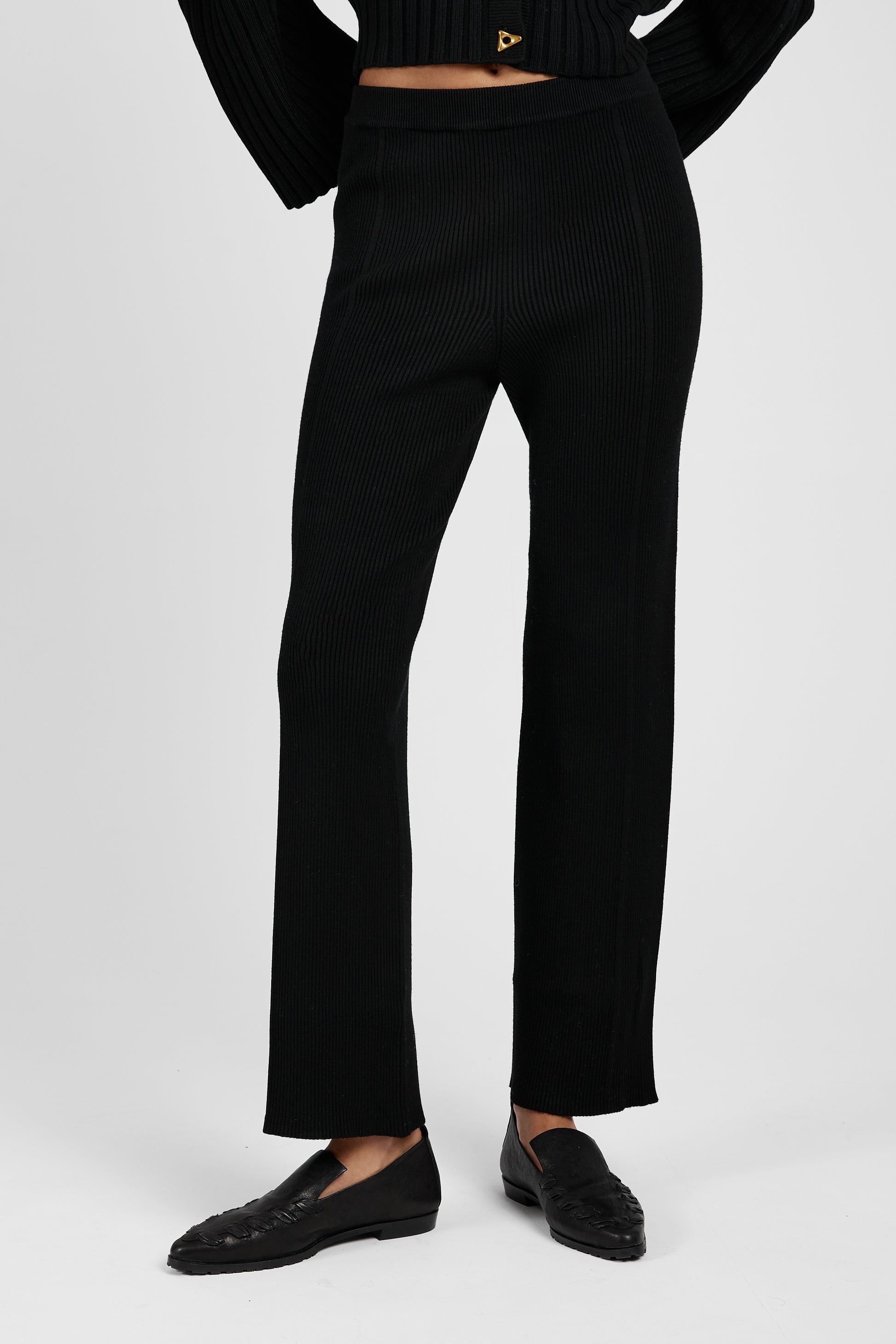 AERON ZERO008 Ribbed Pant in Black