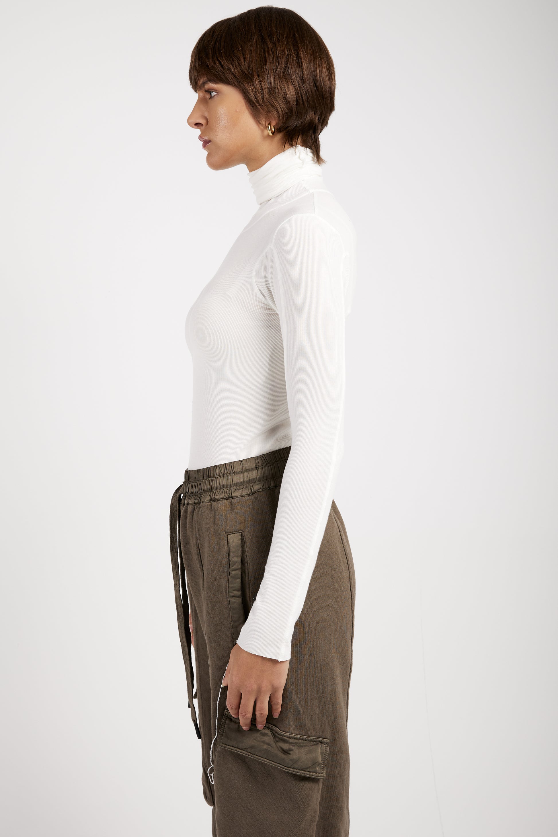 ANDREA YA'AQOV Ribbed Turtleneck Sweater in Butter