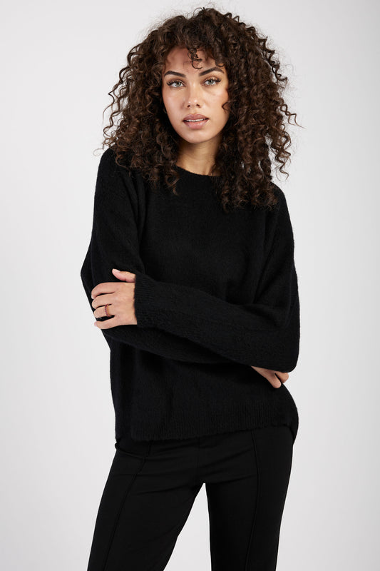 AVANT TOI Carded Cashmere Pullover Sweater in Nero