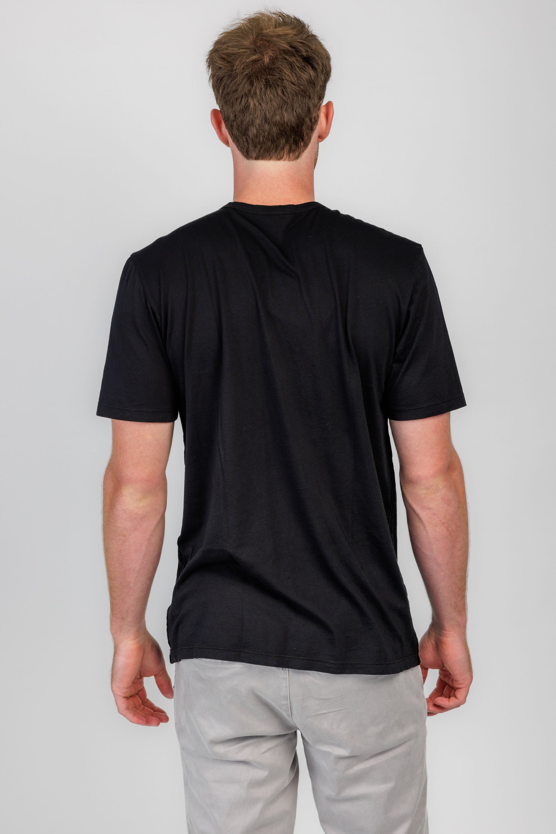 COTTON CITIZEN Classic Crewneck T-Shirt in Jet Black