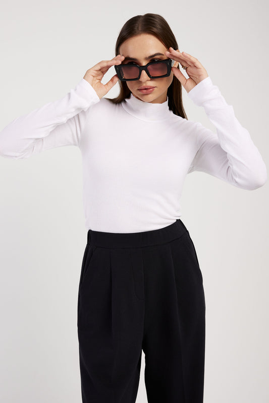 COTTON CITIZEN Verona Turtleneck Top in White