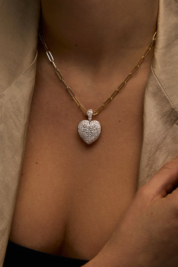 VELINA Diamond Heart Pendant in 18k Gold