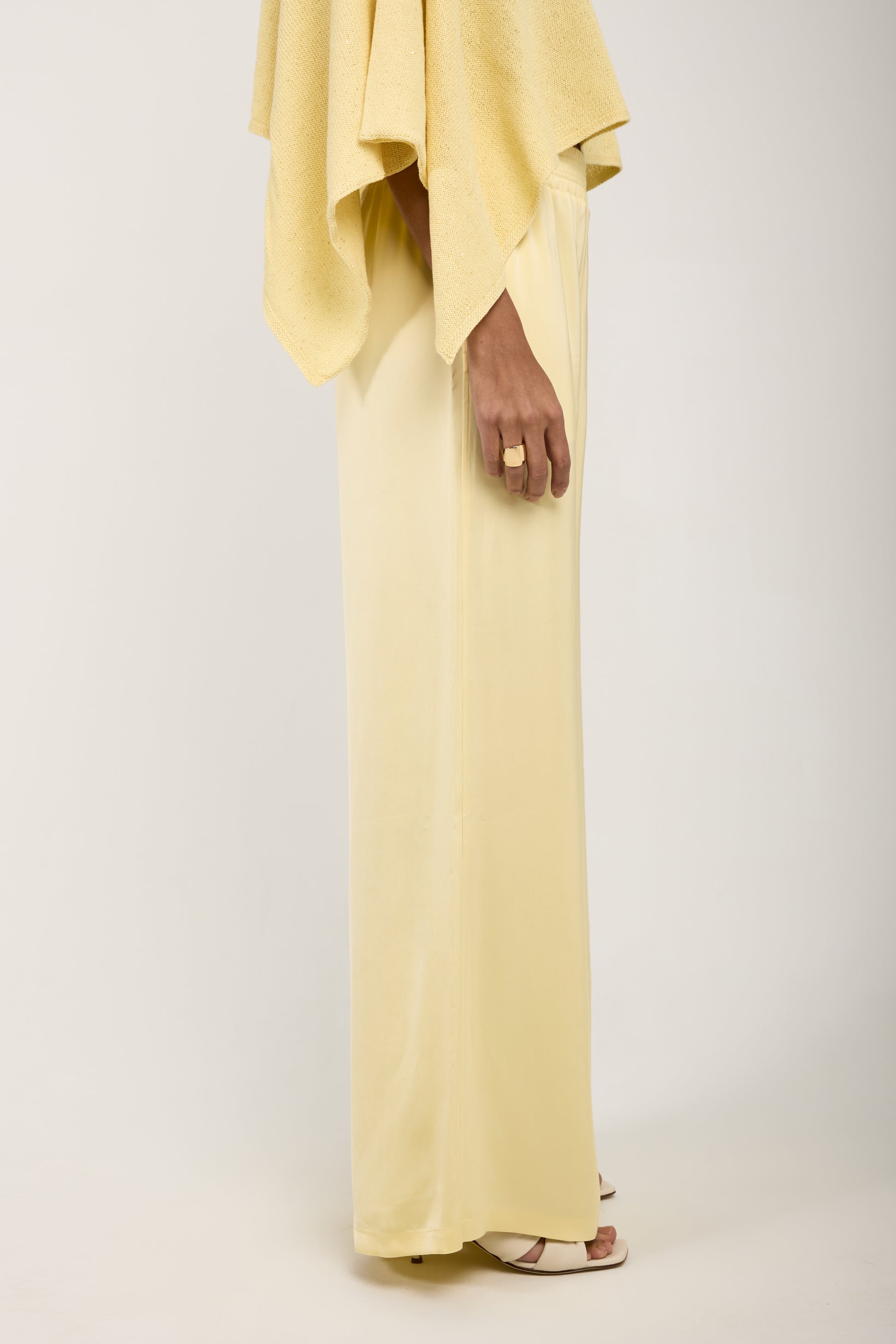 FABIANA FILIPPI Wide Leg Viscose Pant in Yellow