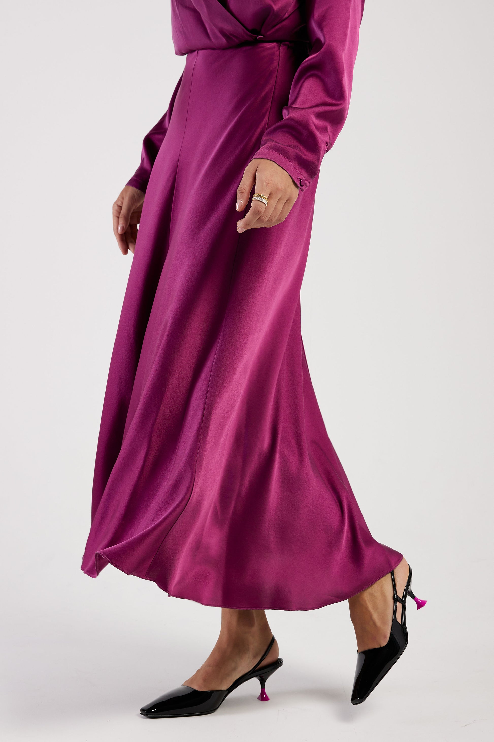 FORTE FORTE Silk Satin Skirt in Ruby