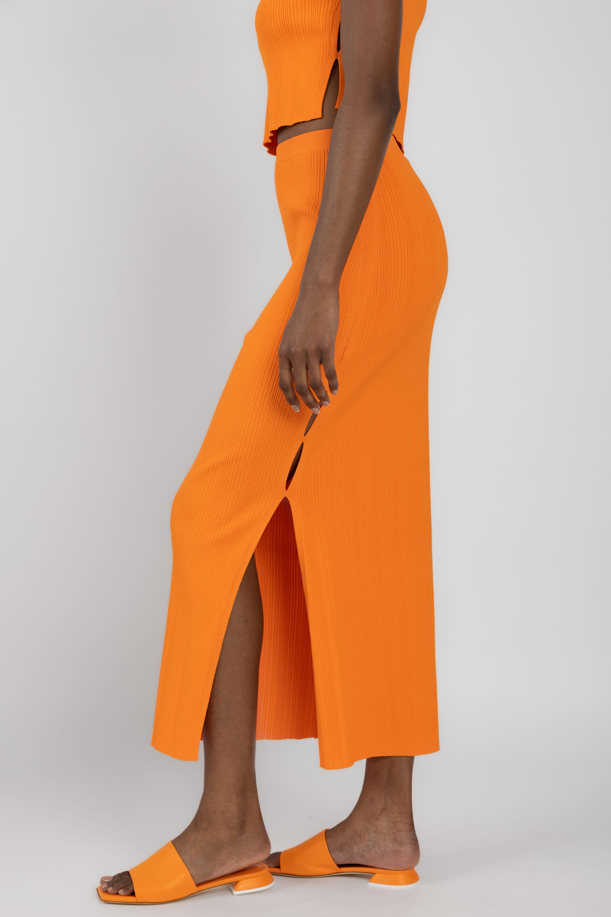 FRAME Mixed Rib Cut Out Skirt in Bright Tangerine