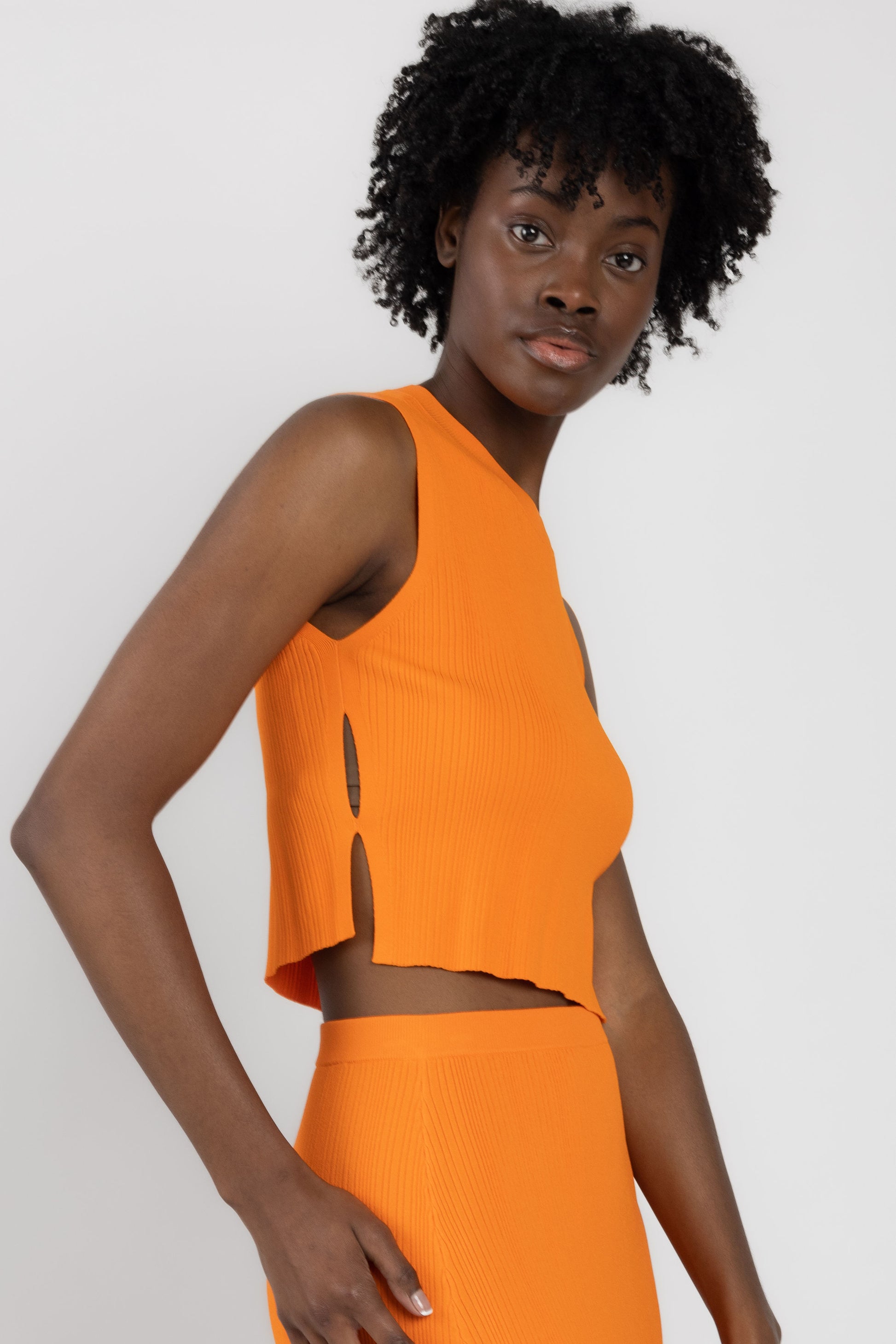 FRAME Mixed Rib Cut Out Tank in Bright Tangerine