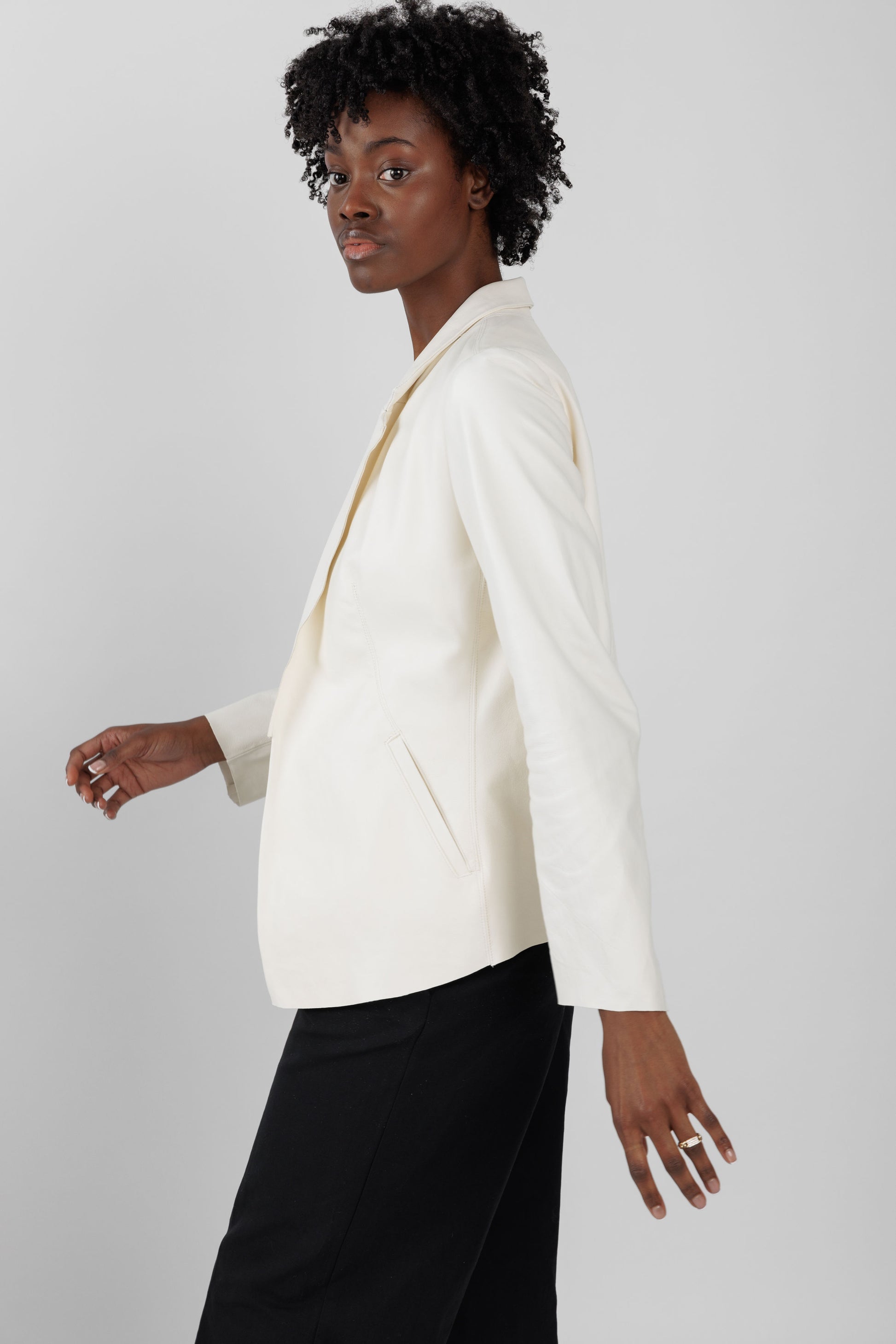 GIORGIO BRATO Leather Blazer Jacket in Off White