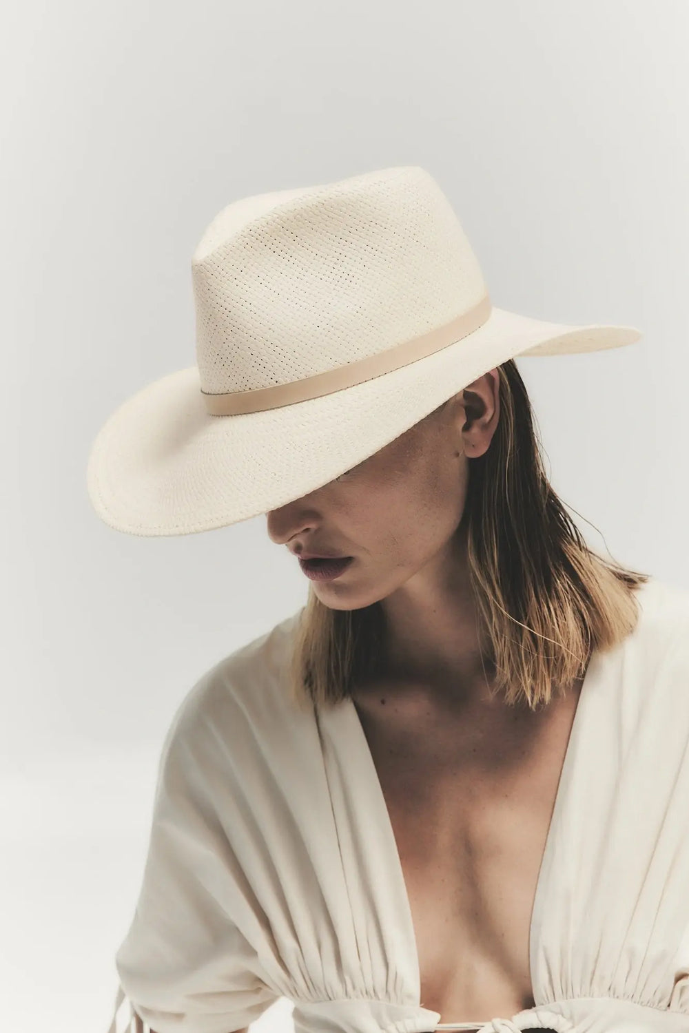 JANESSA LEONÉ Sherman Fedora Hat in Natural