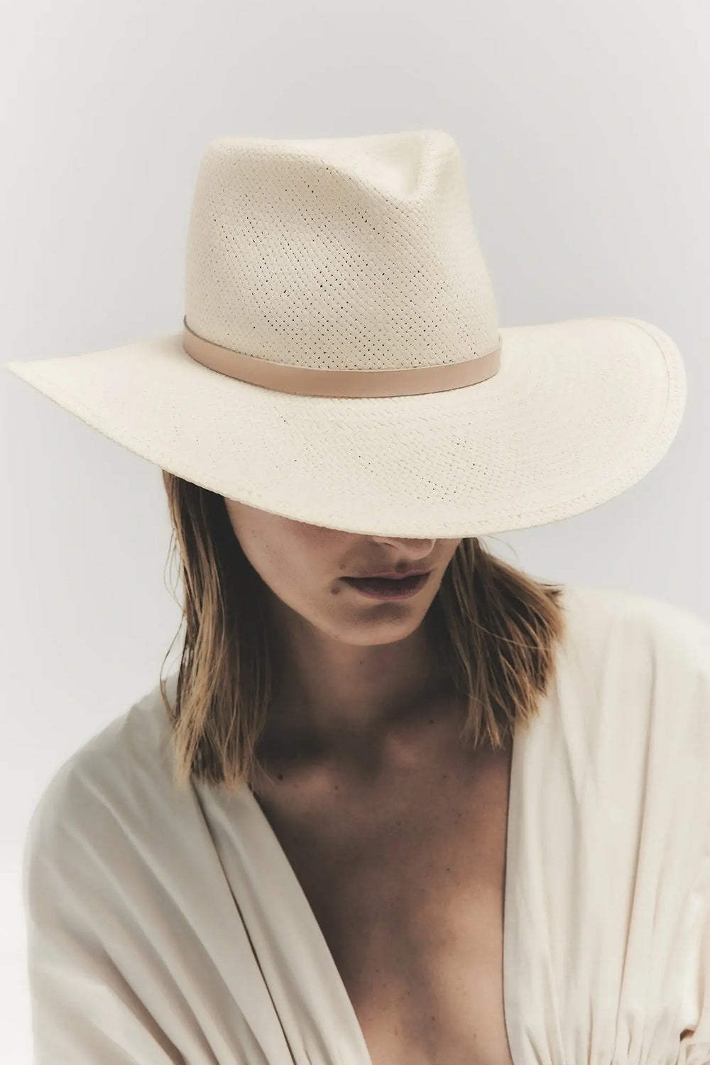 JANESSA LEONÉ Sherman Fedora Hat in Natural