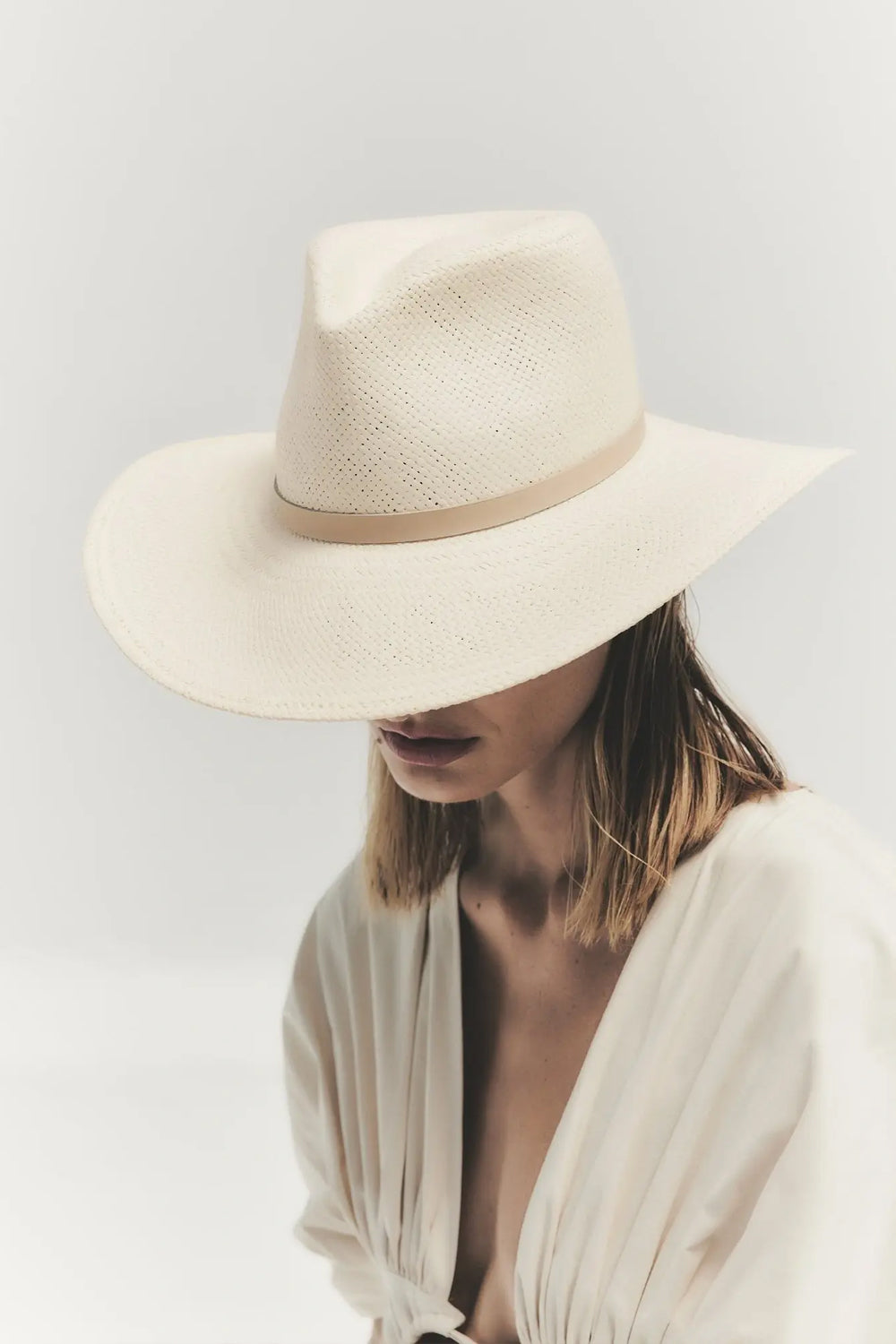 JANESSA LEONÉ Sherman Fedora Hat in Natural