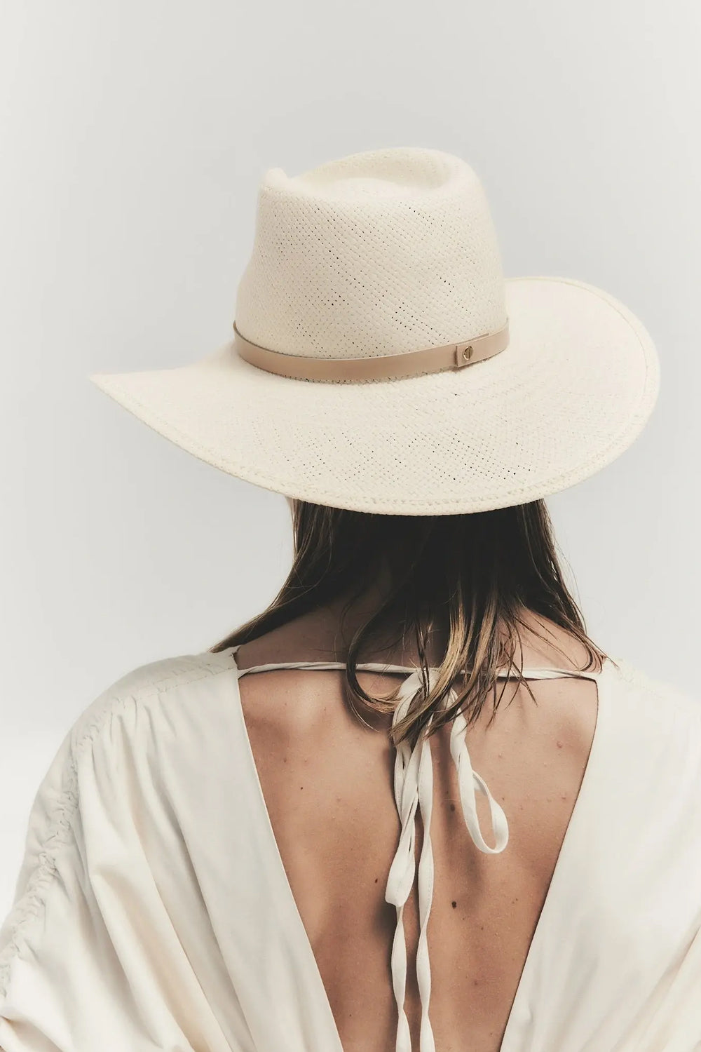 JANESSA LEONÉ Sherman Fedora Hat in Natural