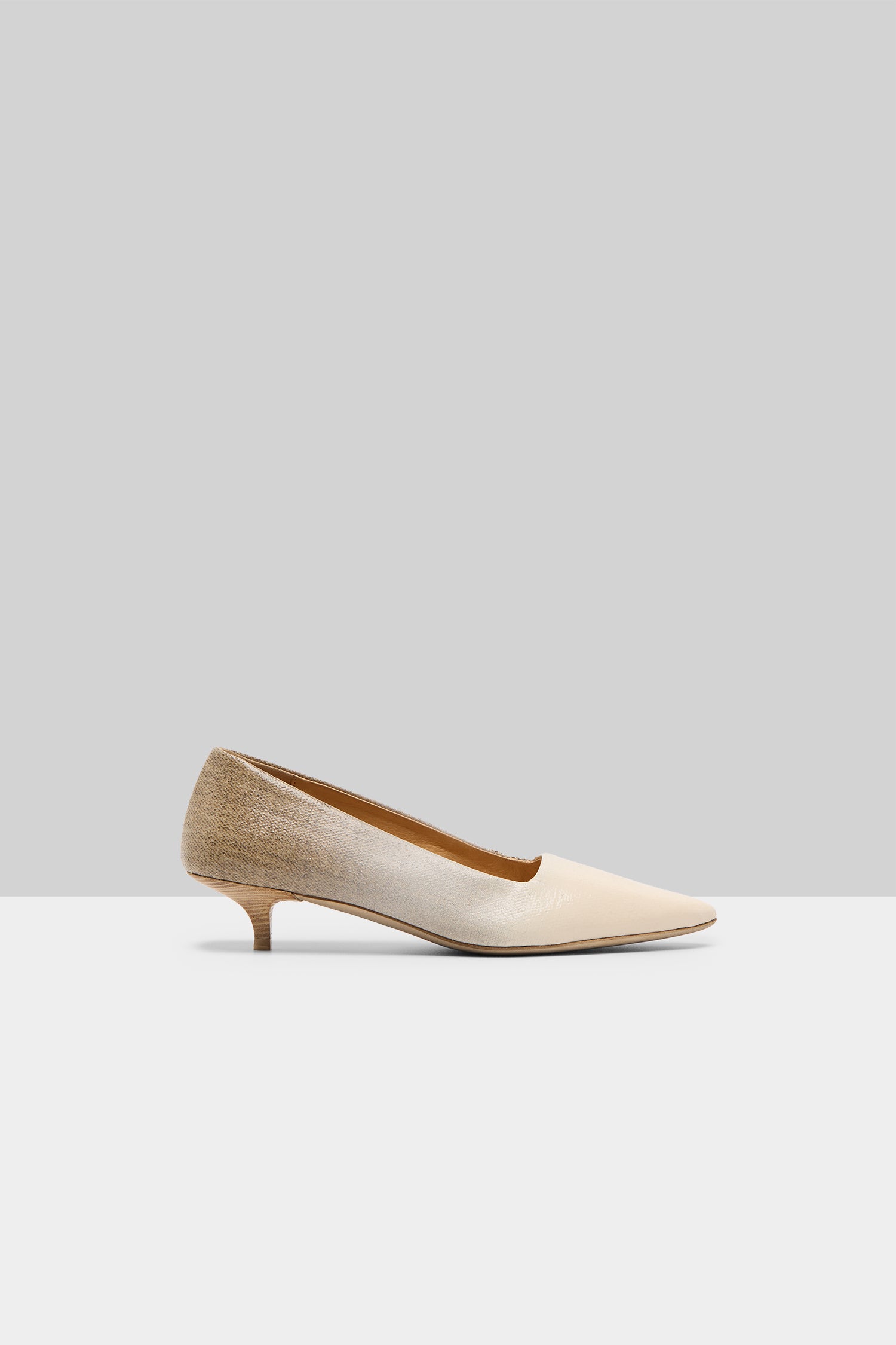 Longiforma Coated Linen Leather Pump in Ivory-Natural