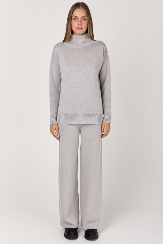 Hamburg Wool Knitted Trouser Pant in Light Grey