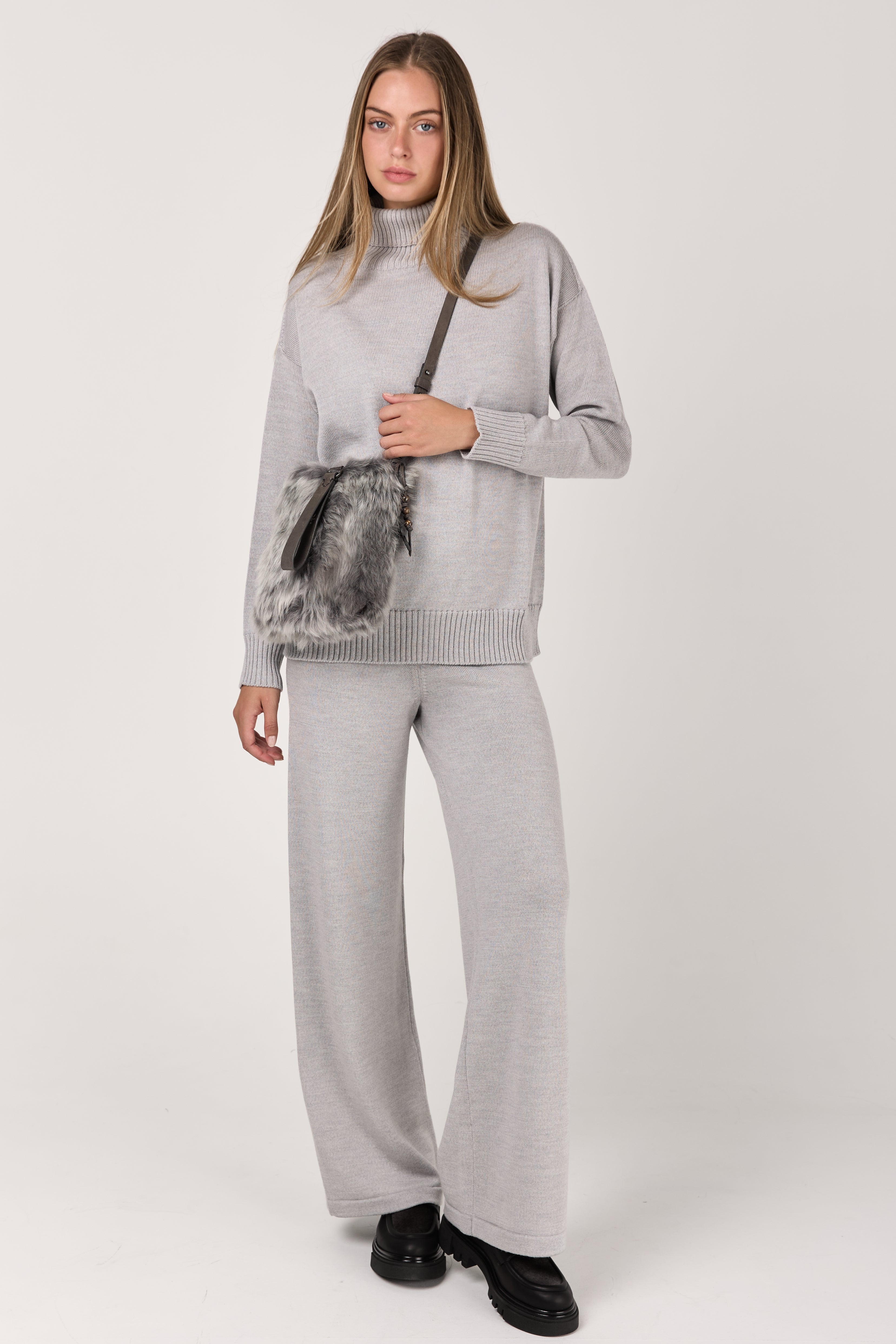 Hamburg Wool Knitted Trouser Pant in Light Grey