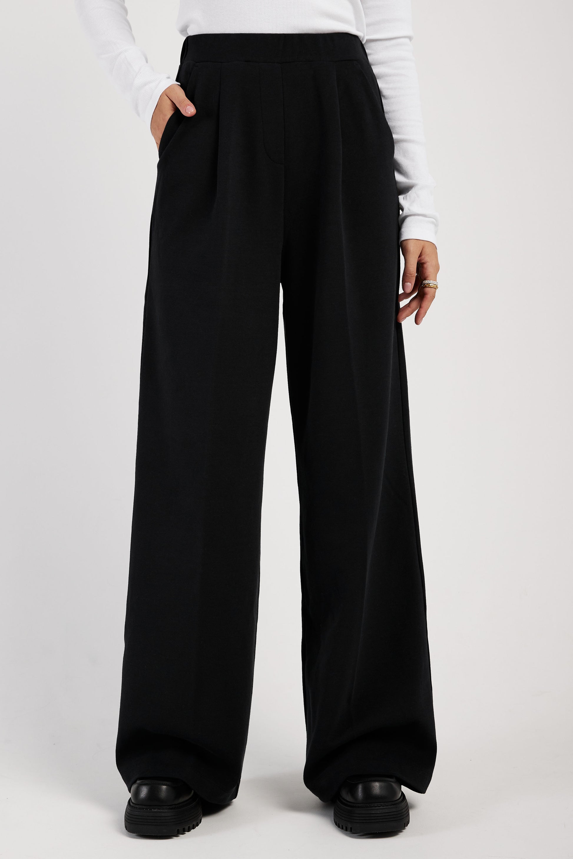 MAX MARA LEISURE Canter Jersey Pant in Black