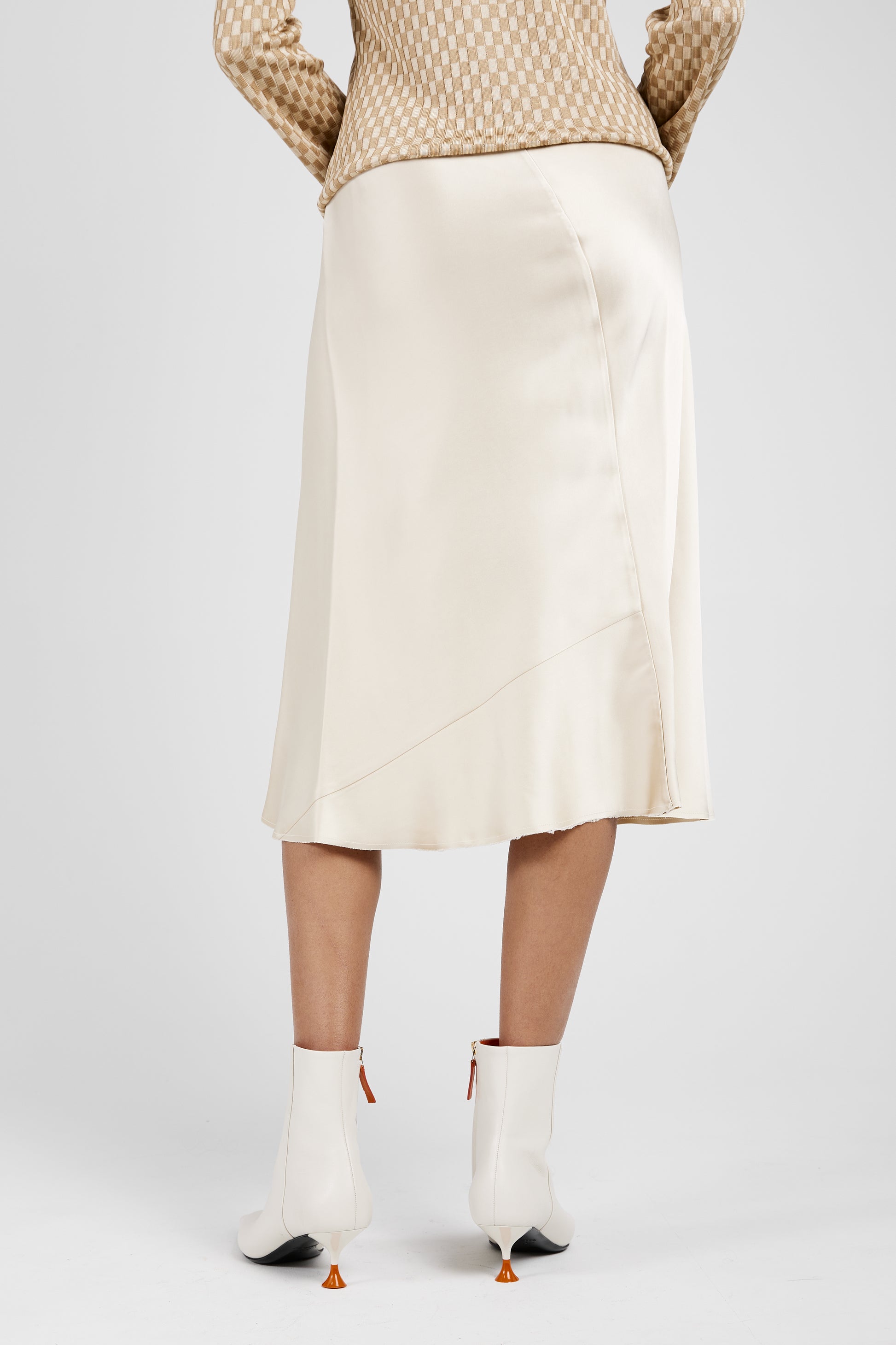 N°21 Bias-Cut Skirt in Beige