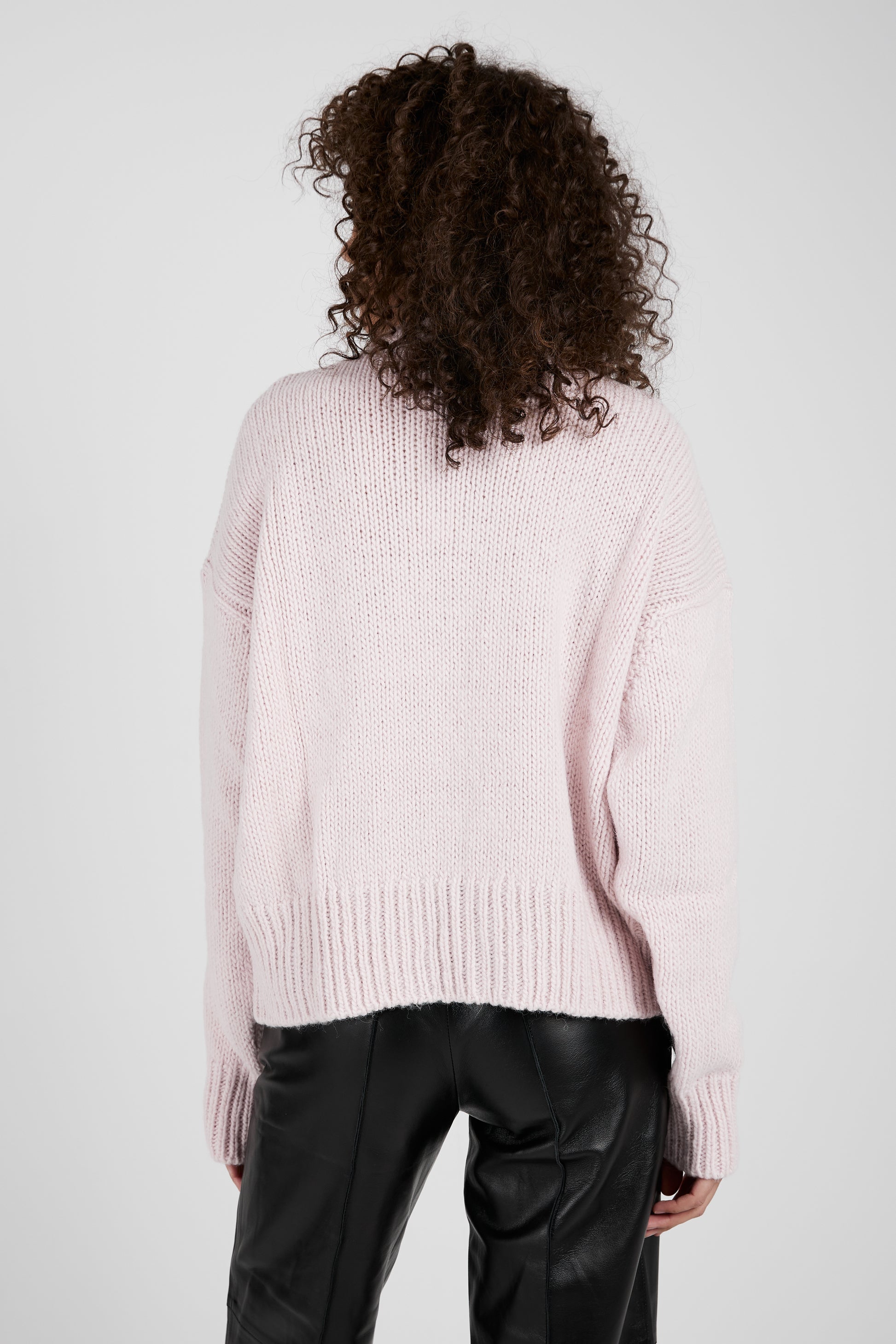 N°21 Round Neck Oversized Sweater in Soft Pink