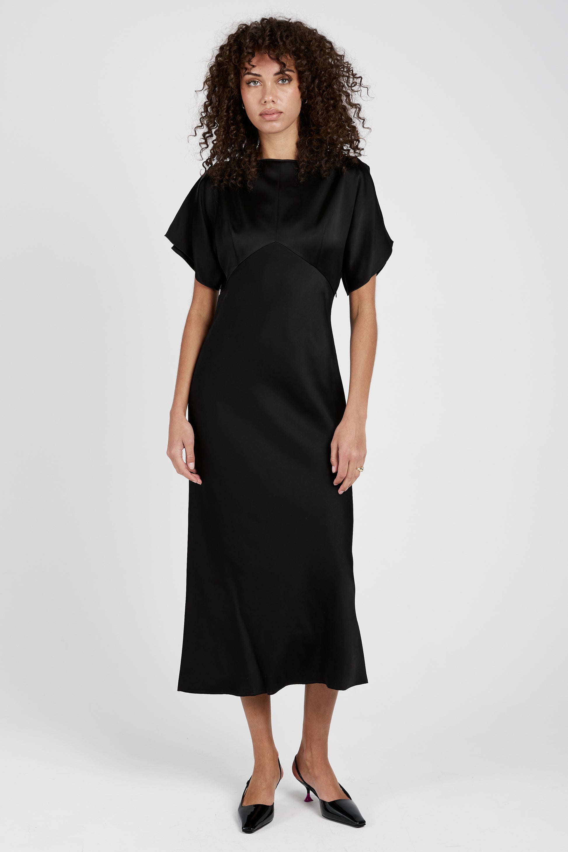 N°21 Satin Midi Dress in Black