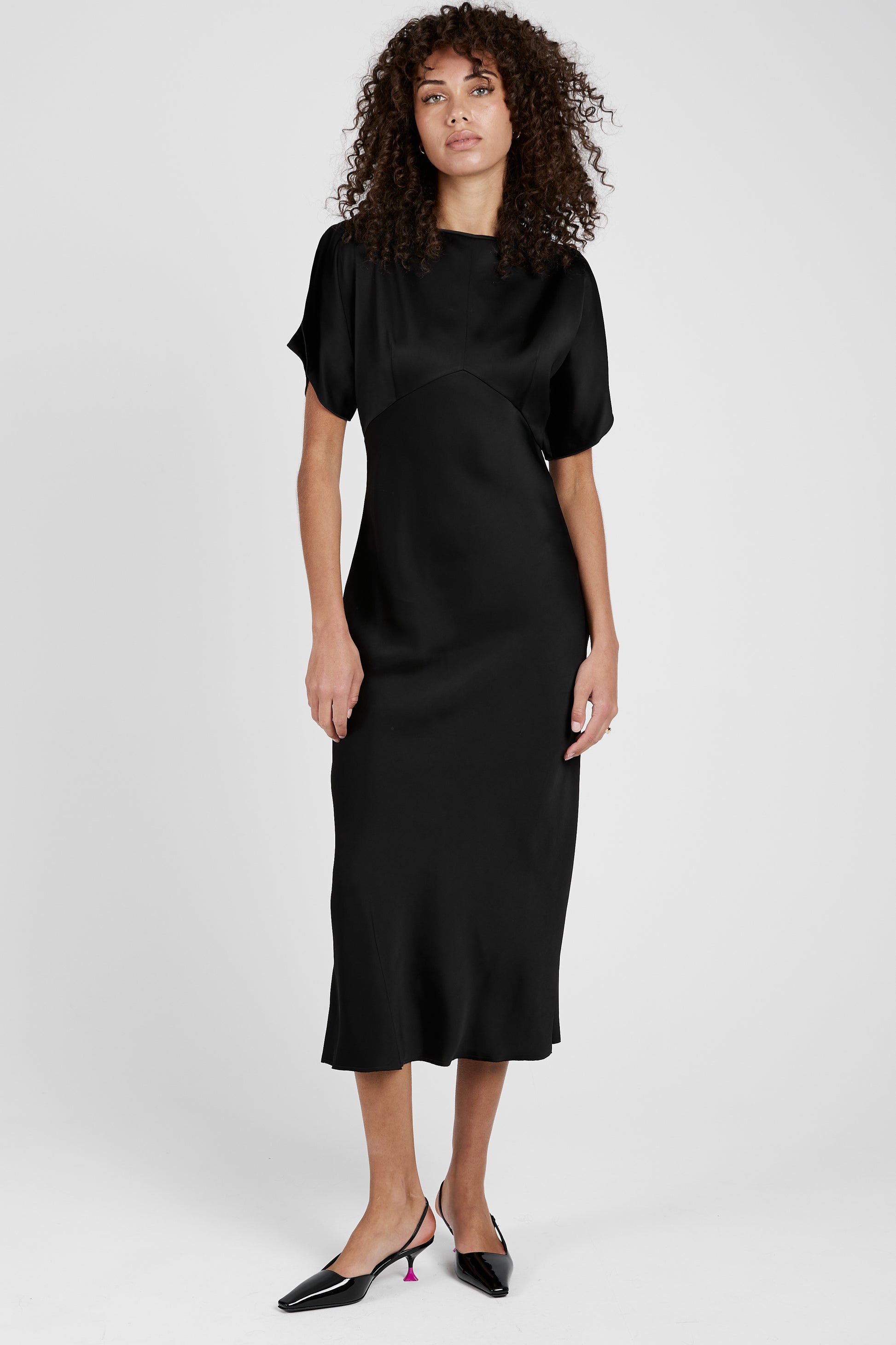 N°21 Satin Midi Dress in Black