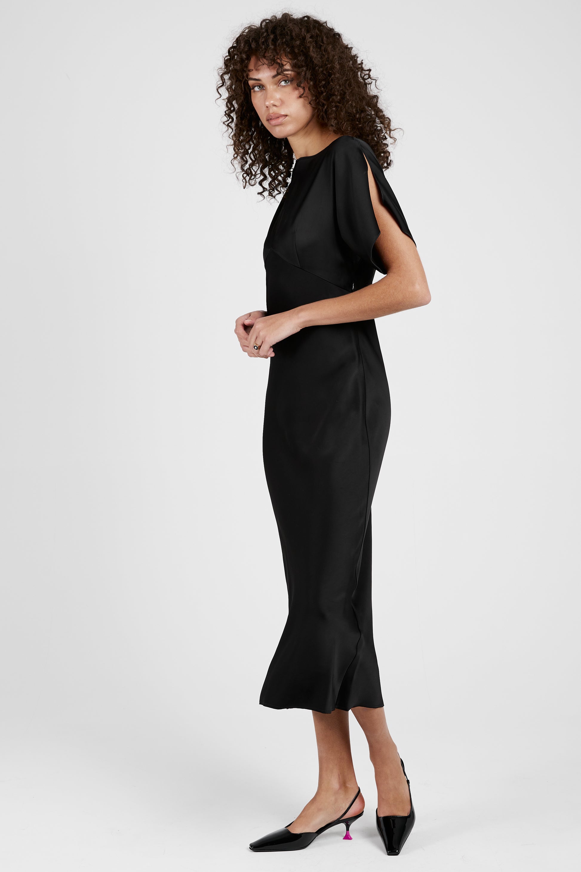 N°21 Satin Midi Dress in Black