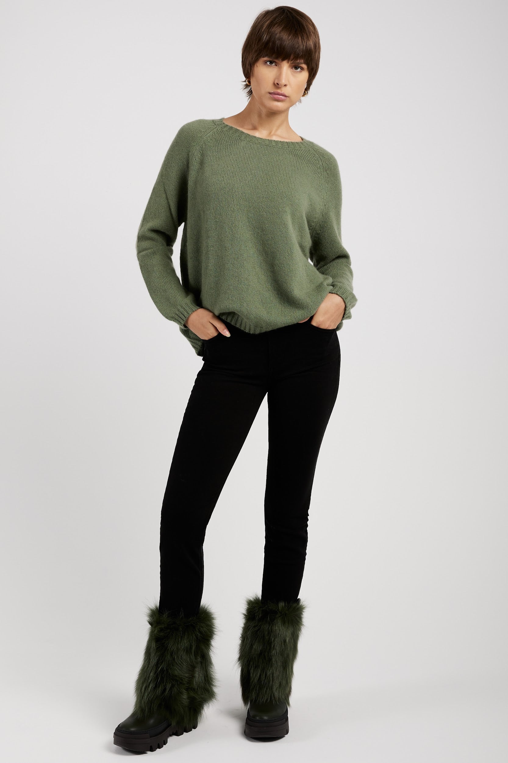 PRIVATE 0204 Cashmere Sweater in Pesto