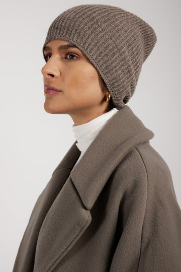 PRIVATE 0204 Cashmere Tuque in Drift