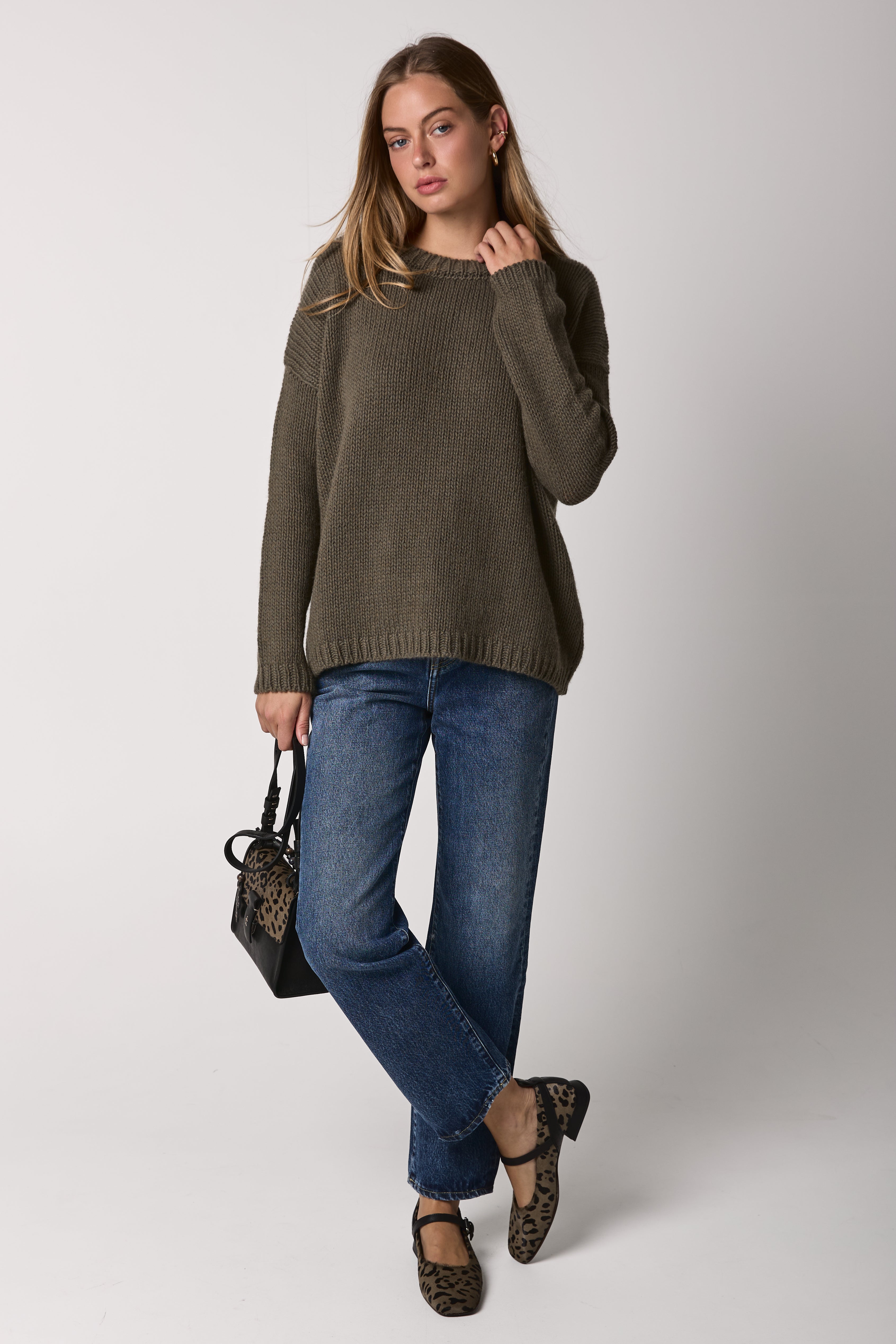 Cashmere Volume Pullover in Ollie