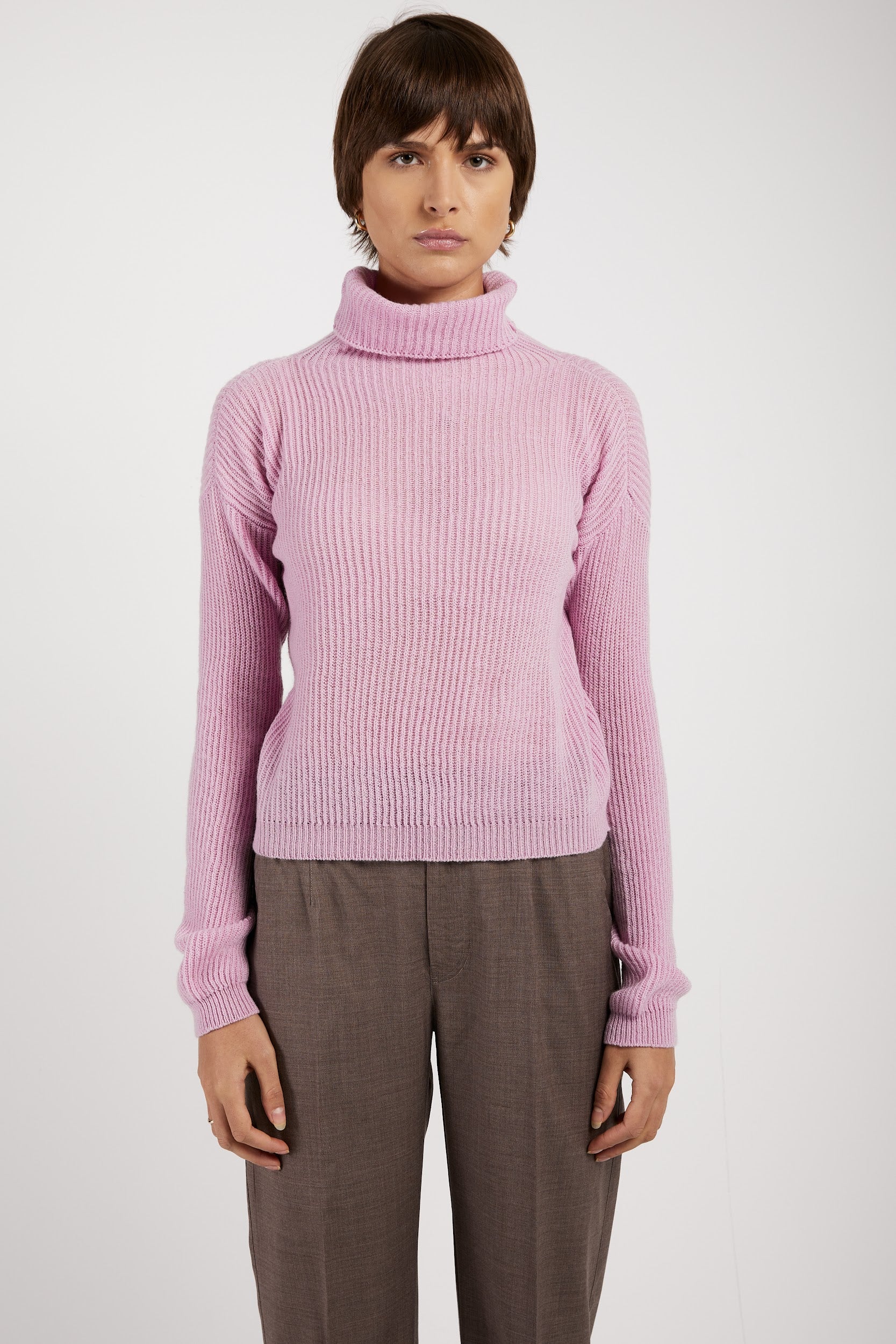 PRIVATE 0204 Light Cashmere Turtleneck Sweater in Rose