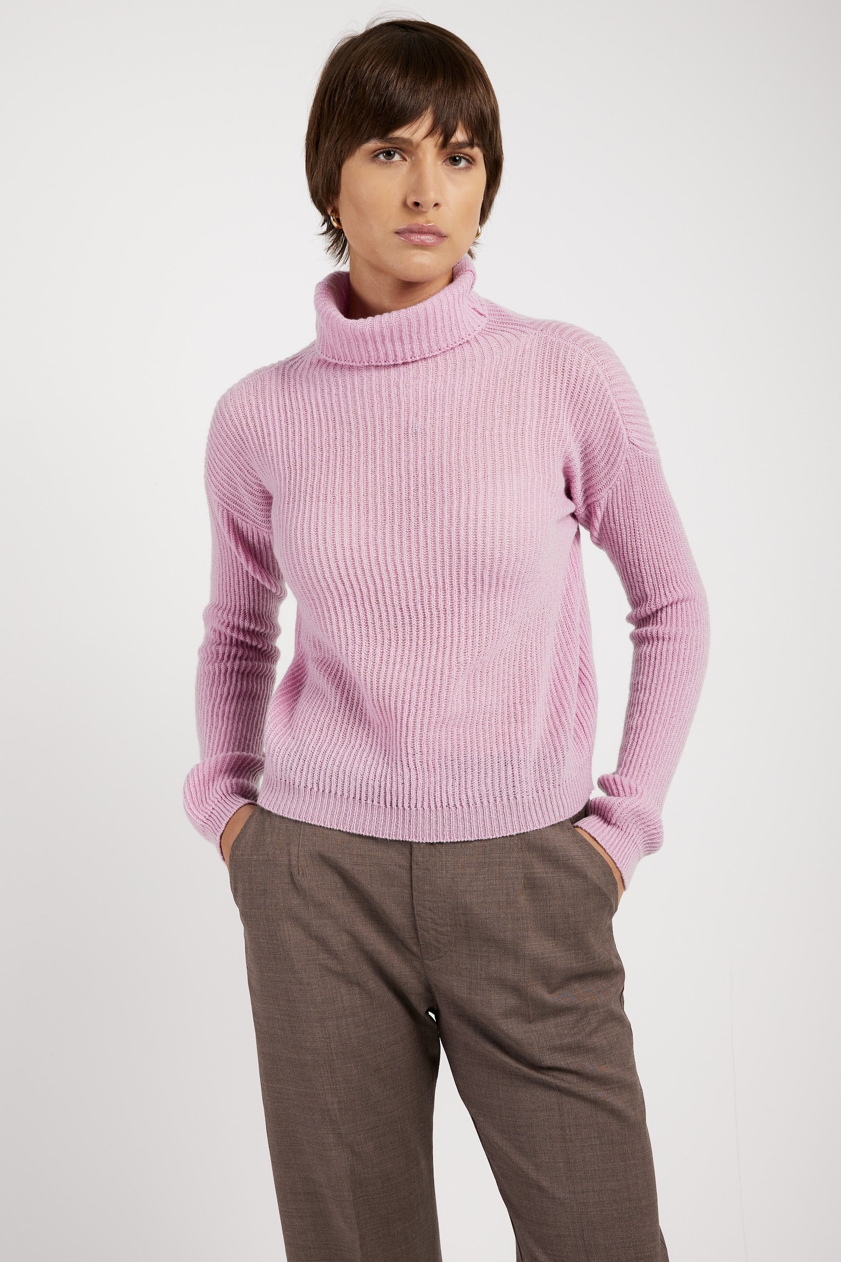 PRIVATE 0204 Light Cashmere Turtleneck Sweater in Rose