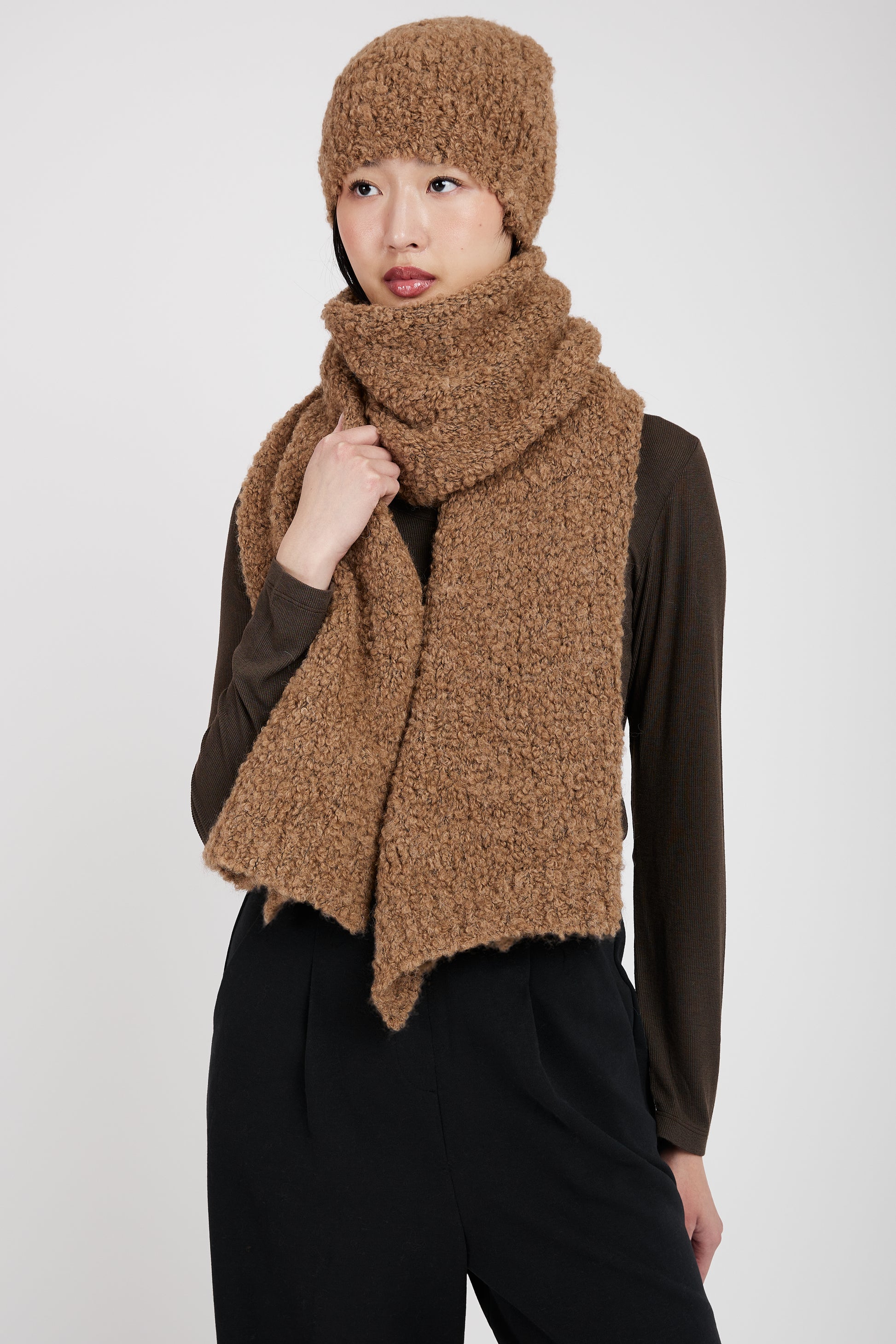 TANDEM Bouclé Scarf in Camel