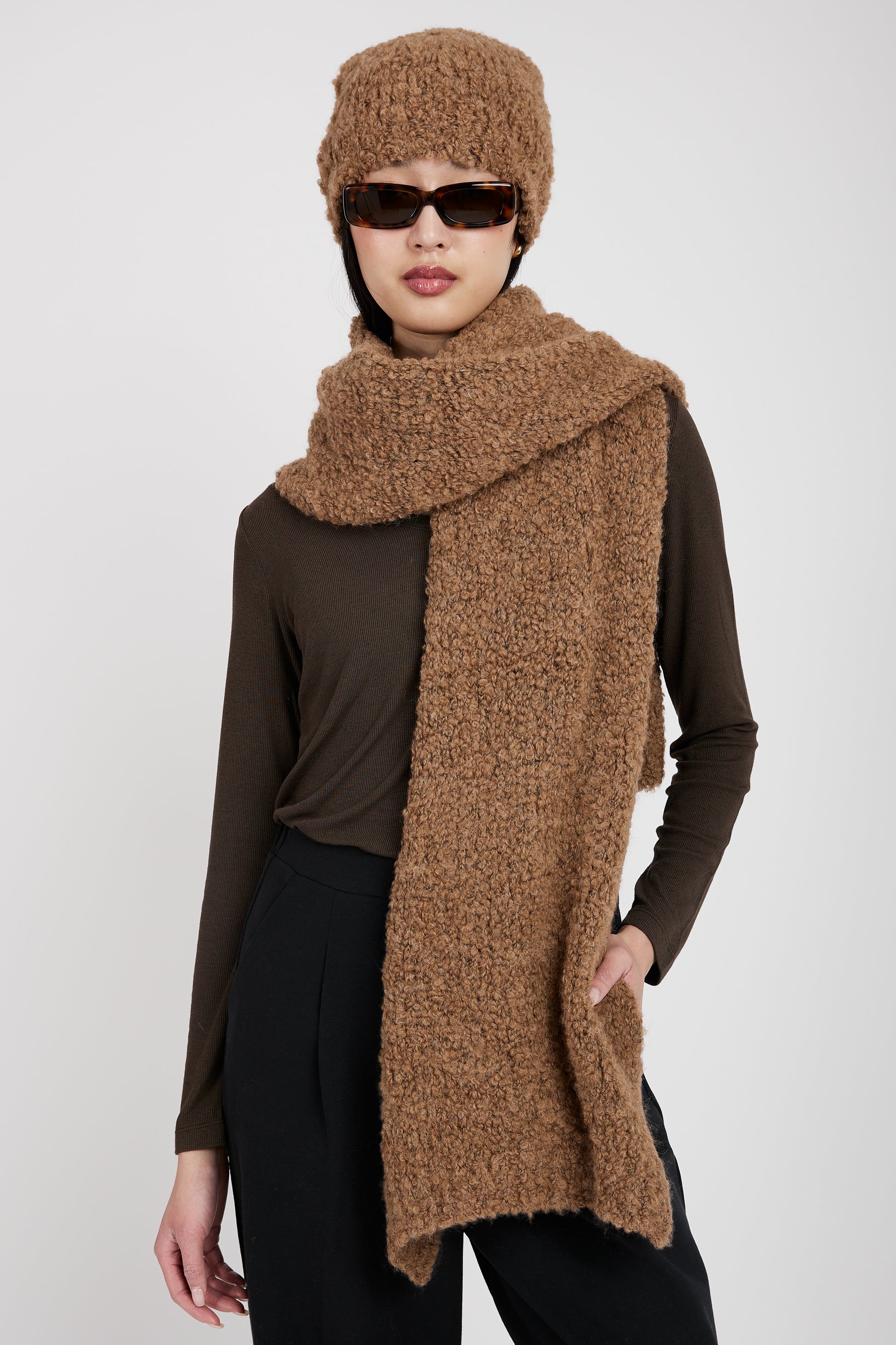 TANDEM Bouclé Scarf in Camel