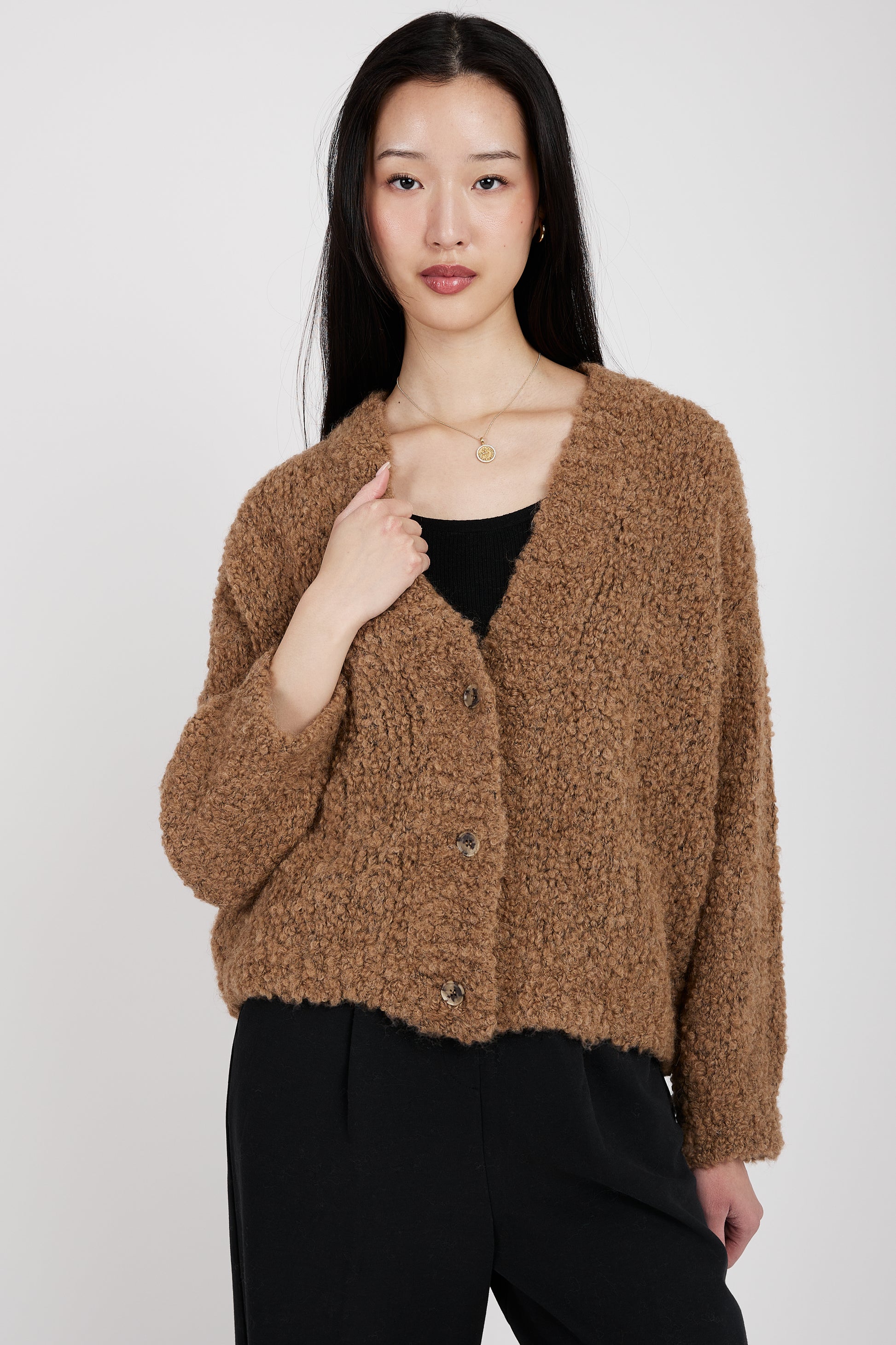 TANDEM Oversized Cropped Cardigan in Camel