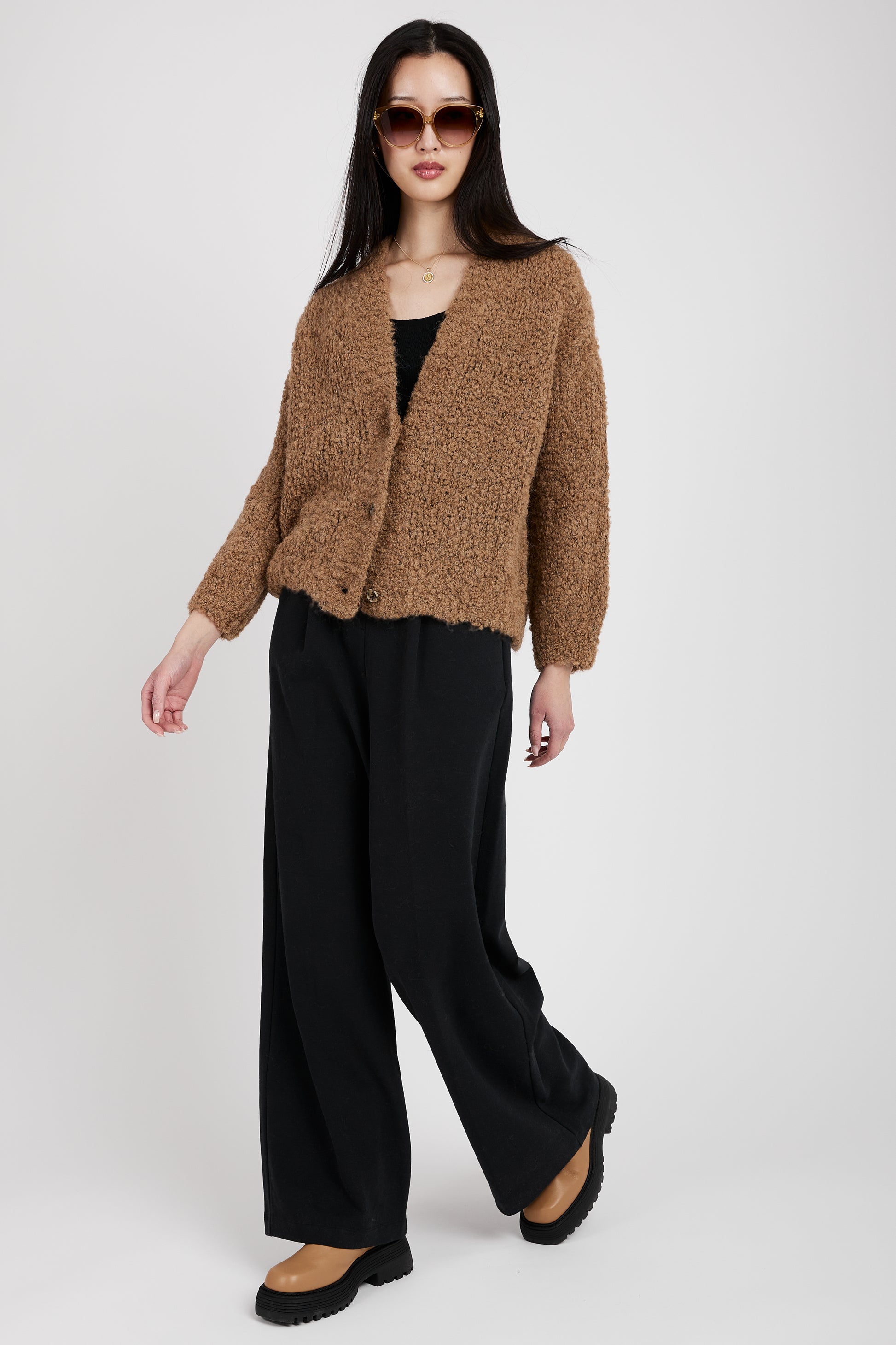 TANDEM Oversized Cropped Cardigan in Camel