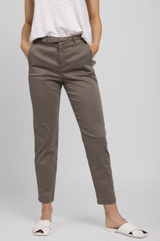 TANDEM Trouser Pants in Taupe