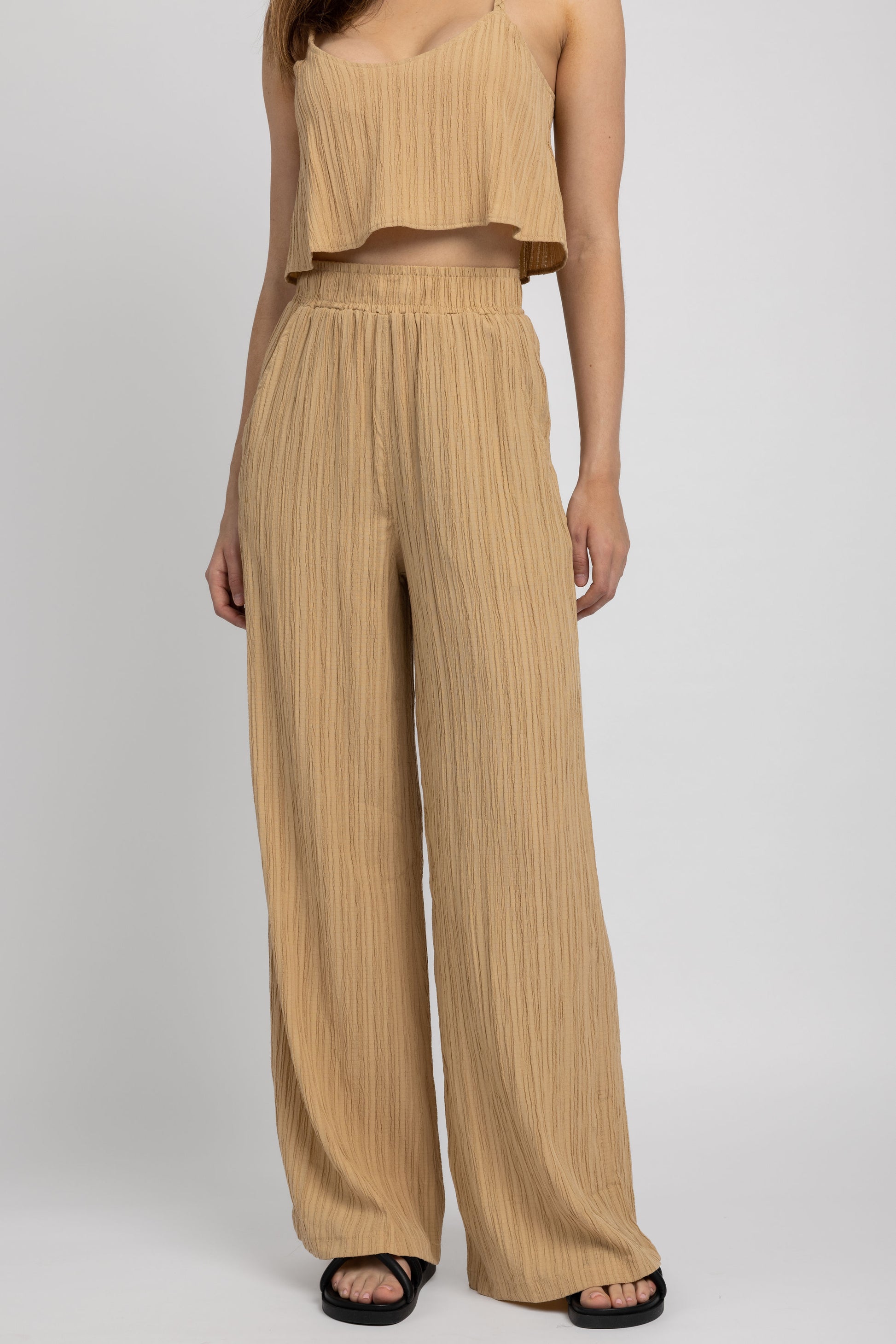 THE RANGE Ripple Gauze Wide Leg Pant in Tanlines