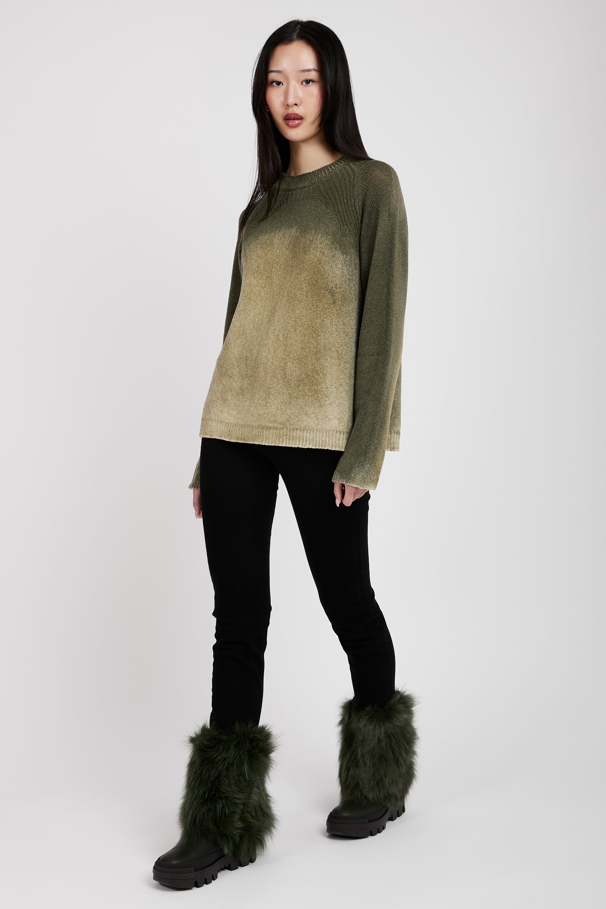 TRANSIT Crewneck Sweater in Forest