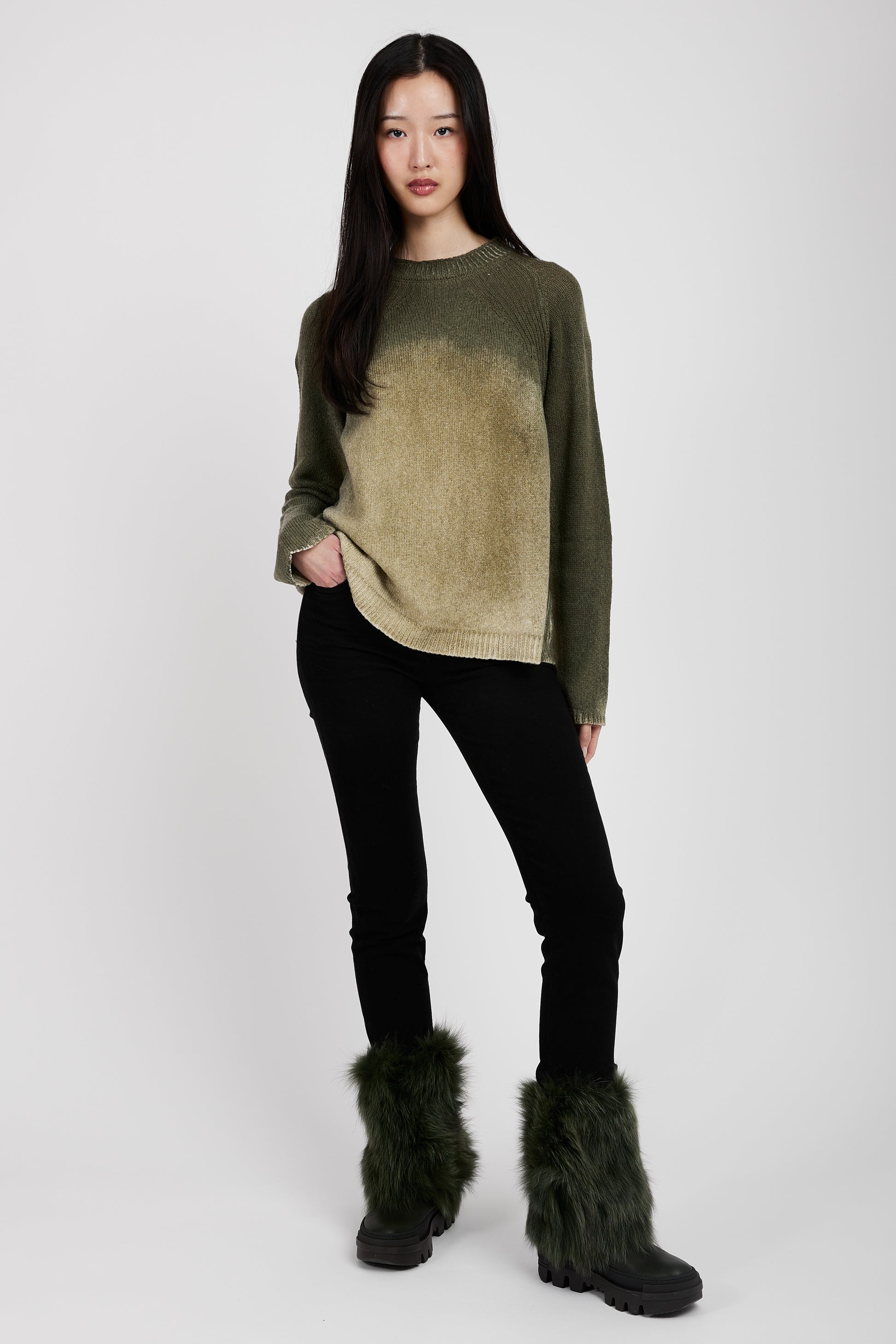TRANSIT Crewneck Sweater in Forest