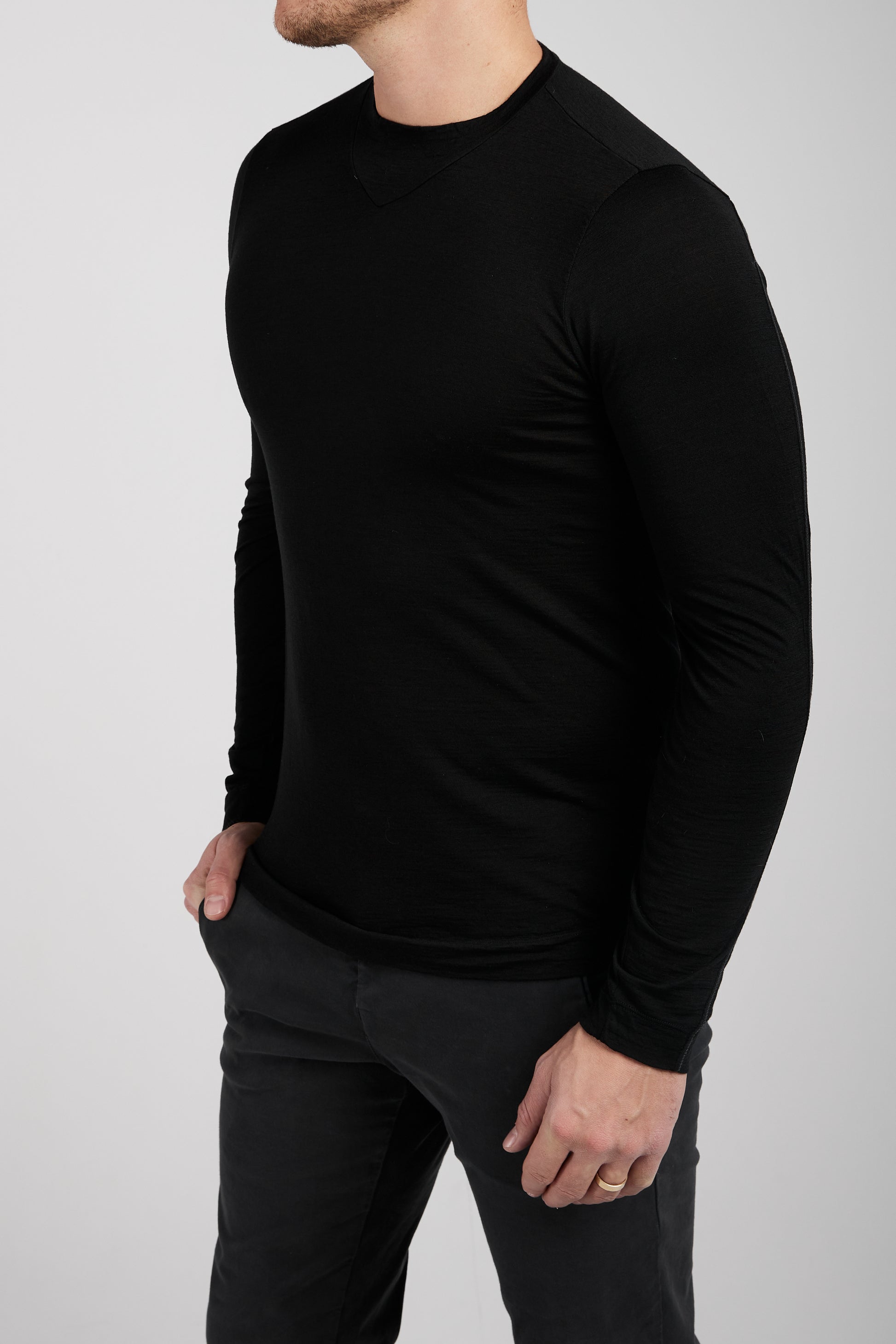 TRANSIT Long Sleeve Shirt in Black