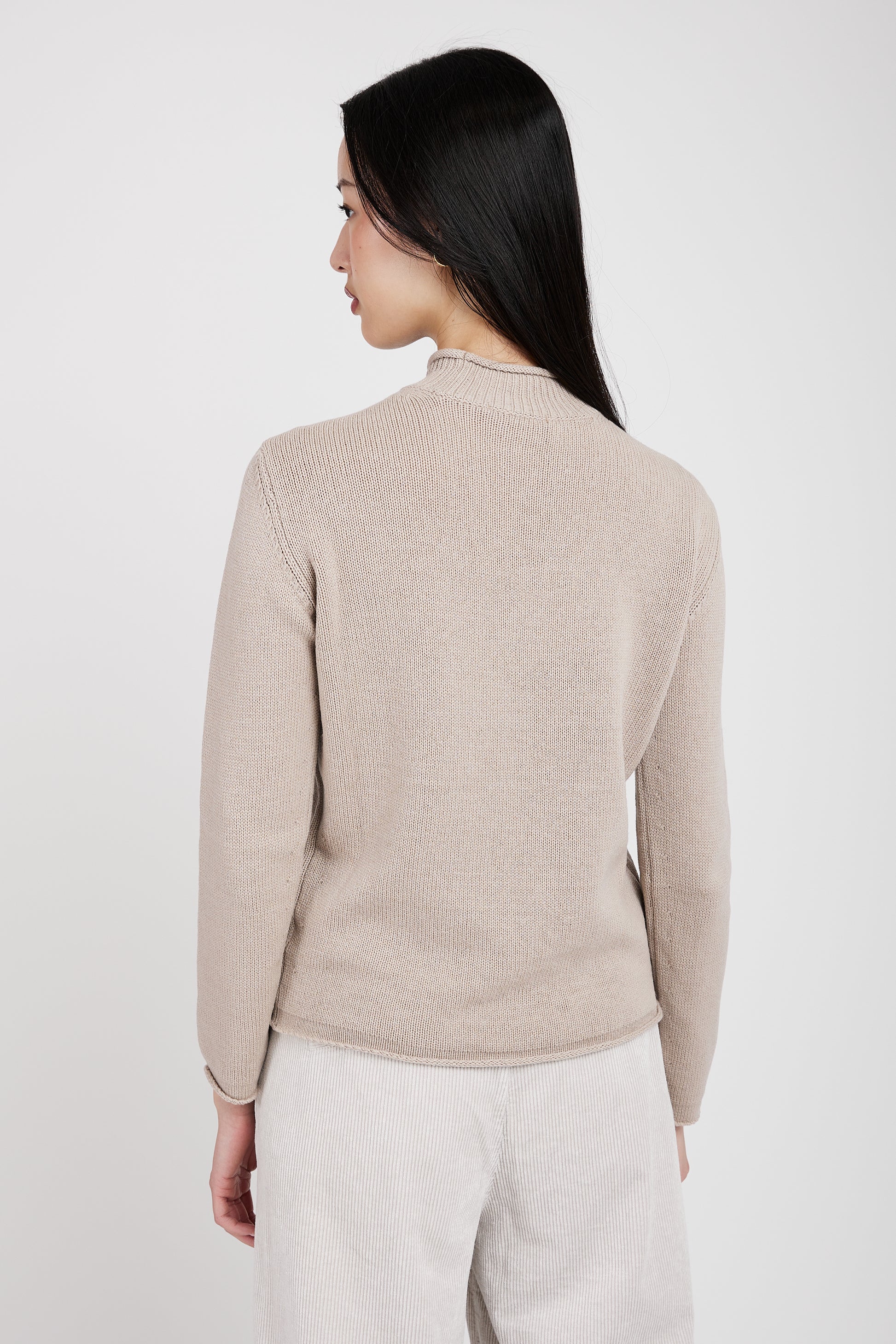 TRANSIT Mock Neck Sweater in Sand