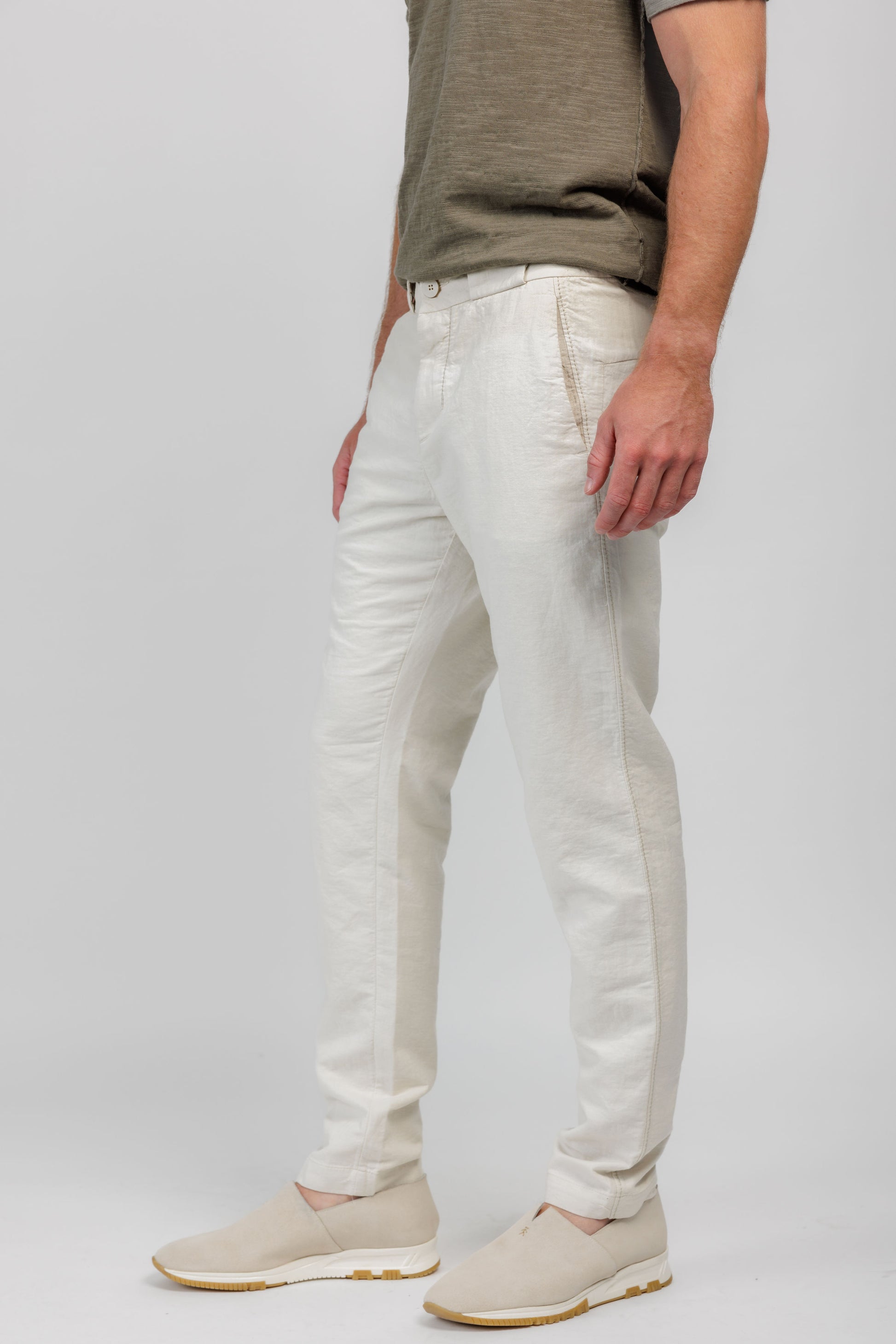 TRANSIT Tapered Leg Trouser Pant in Rope