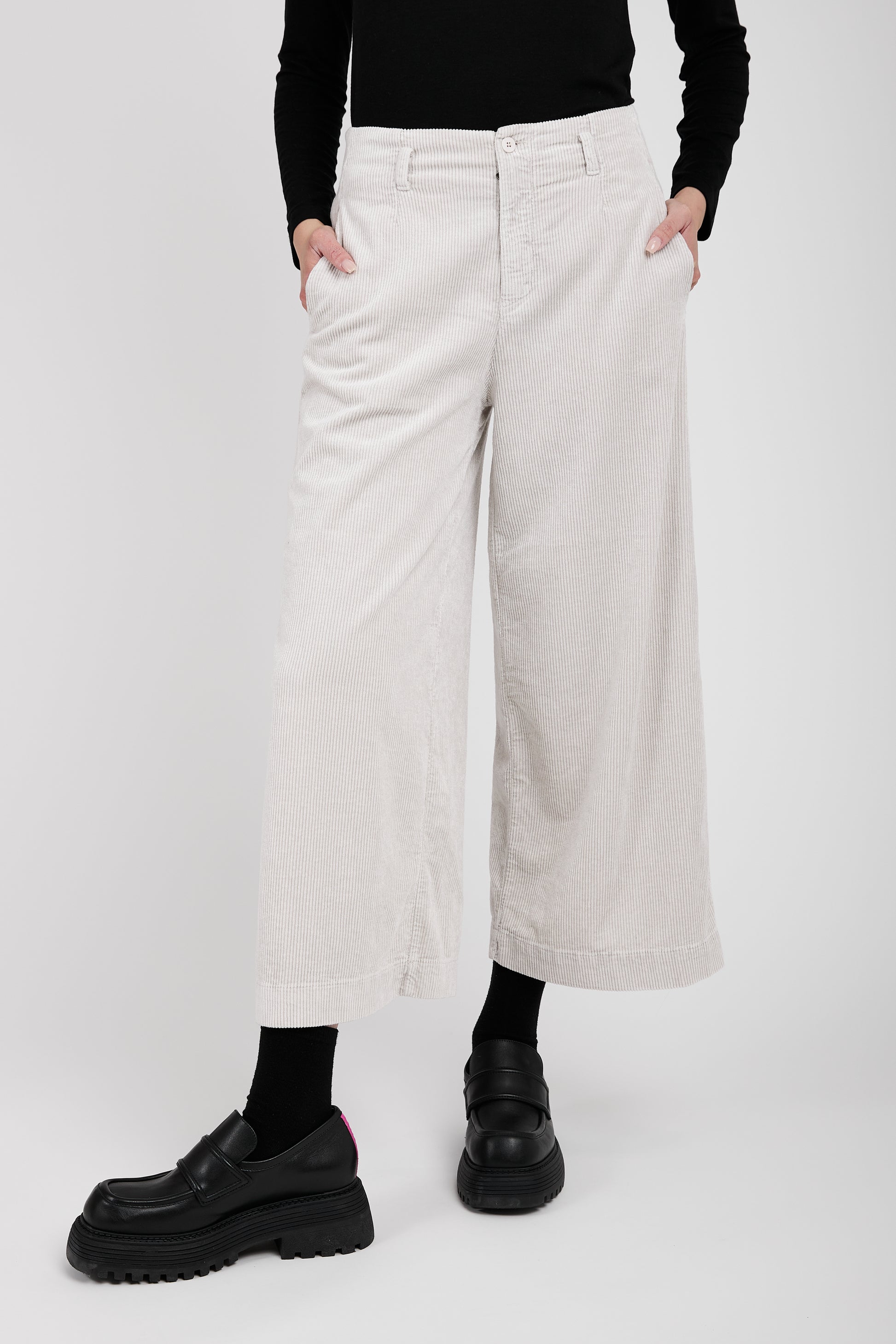 TRANSIT Wide Leg Cropped Trouser Pant in Ice