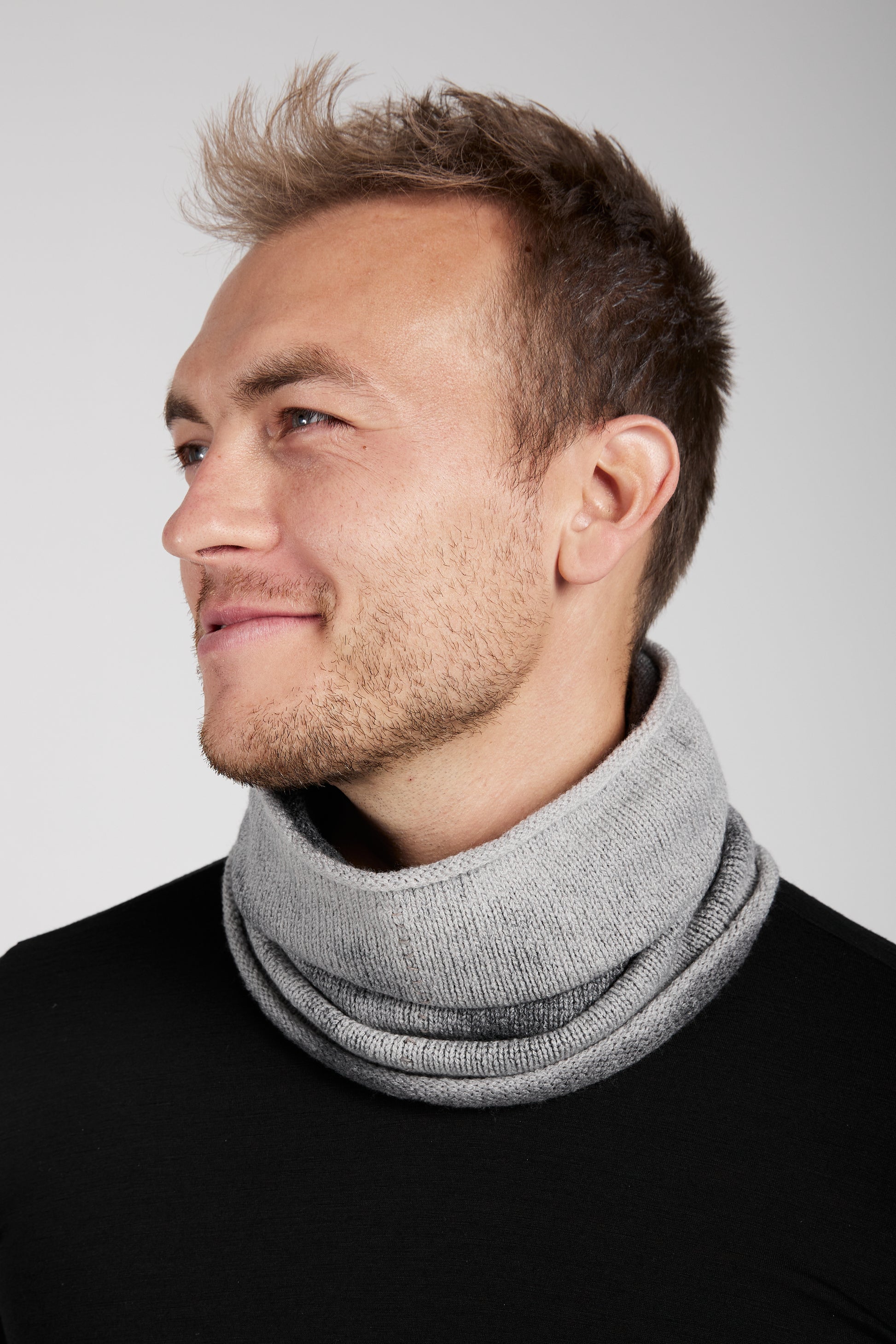 TRANSIT Wool Scarf in Charcoal