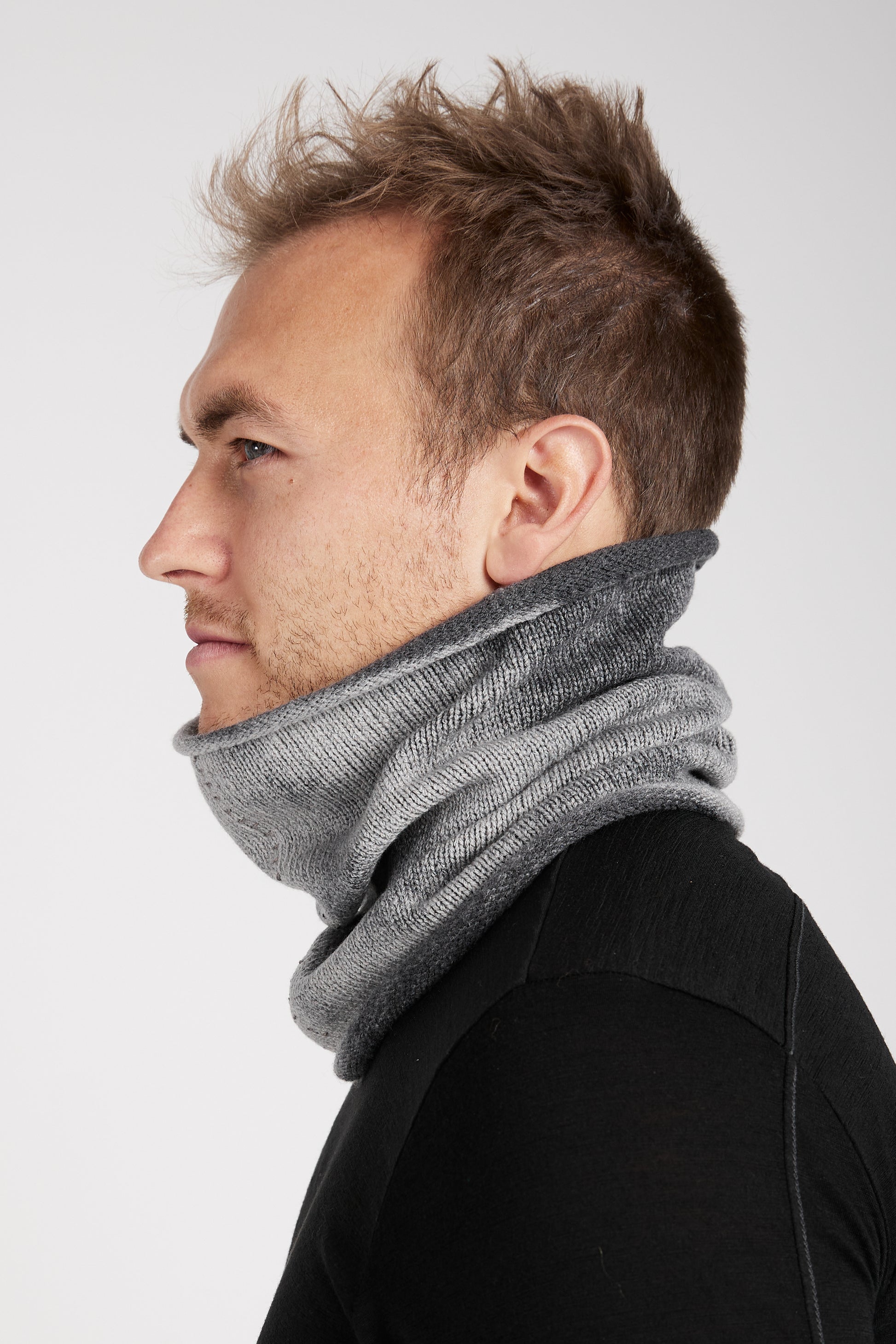 TRANSIT Wool Scarf in Charcoal