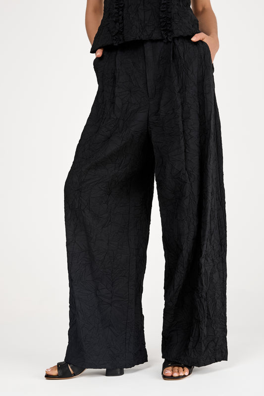 Menswear Crinkled Wide Leg Pant in Black