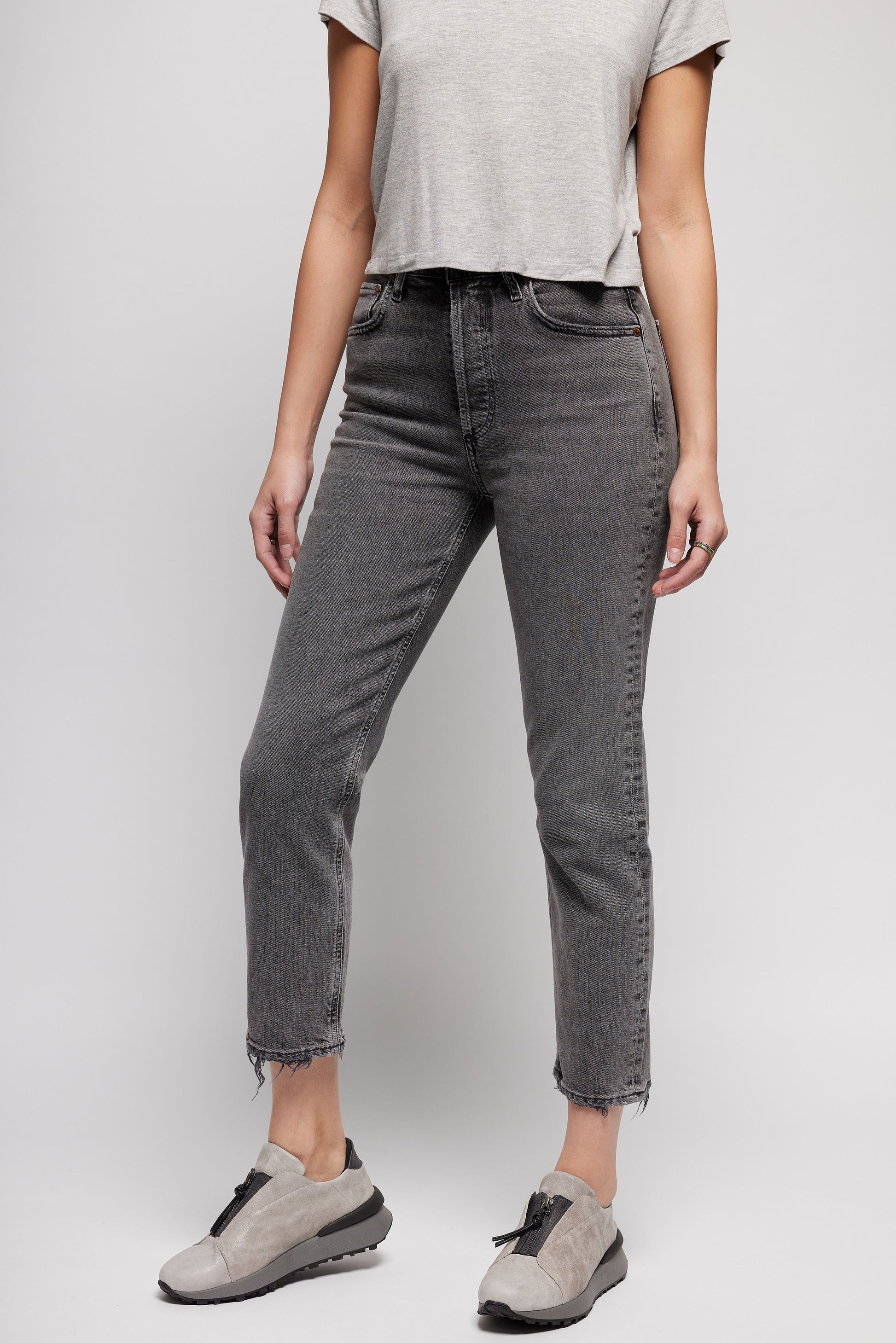 AGOLDE Riley Crop Jean in Century