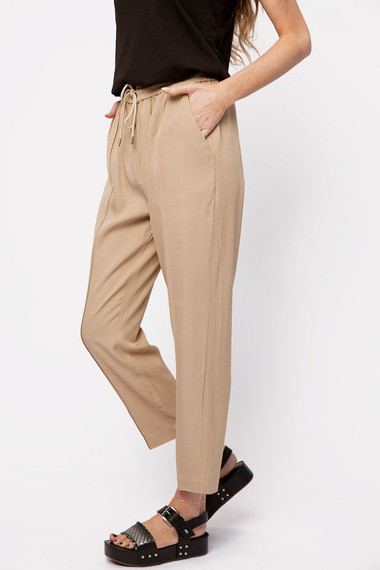 ATM Cropped Pull-On Pant in Dune