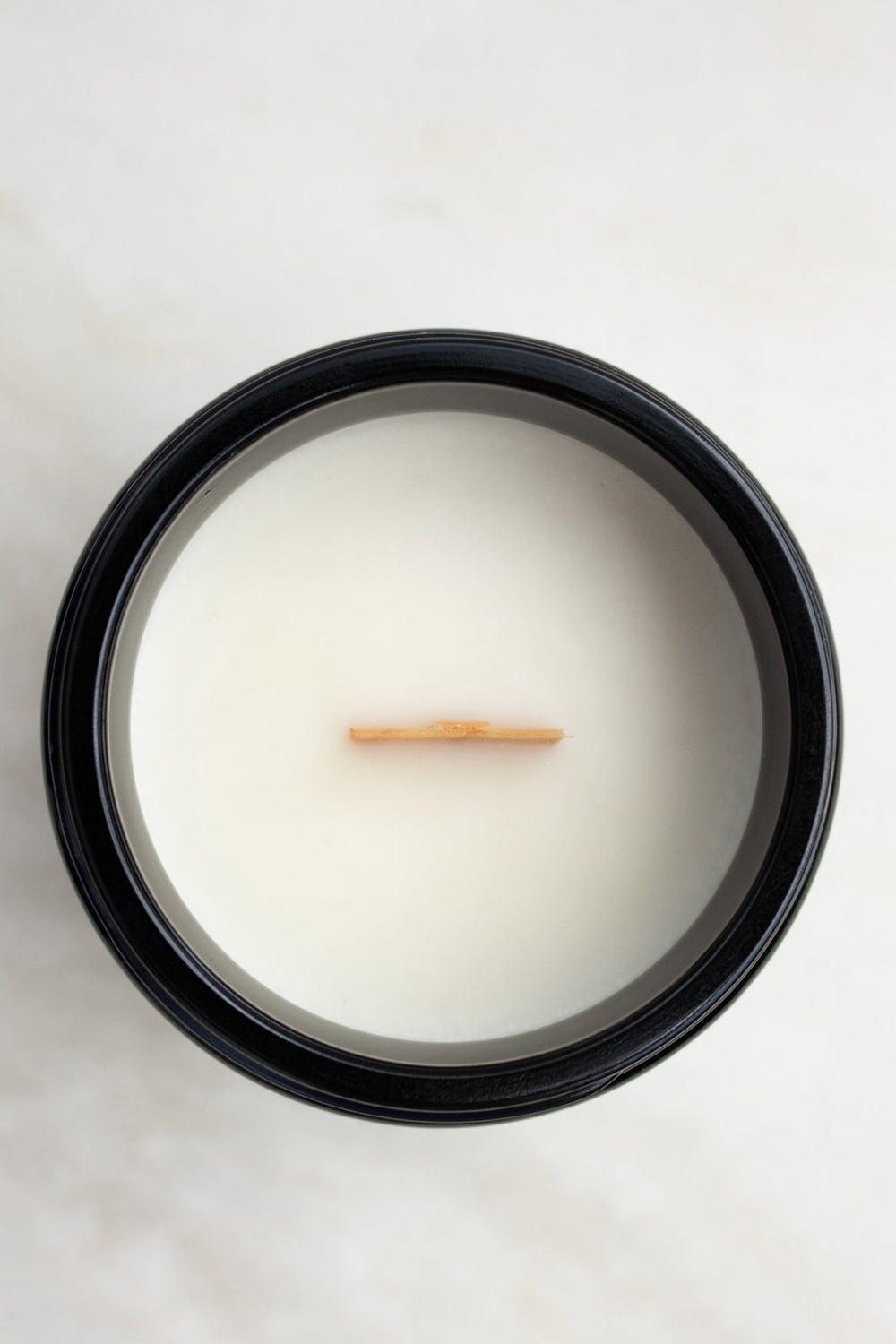 BOTANIKŌ Cardamom Candle