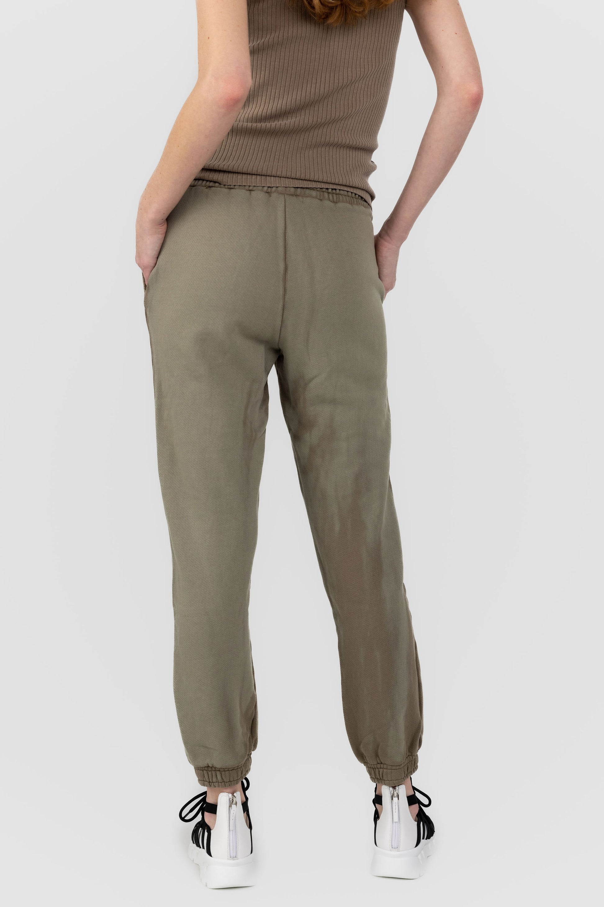 COTTON CITIZEN Brooklyn Sweatpant in Chai Cast