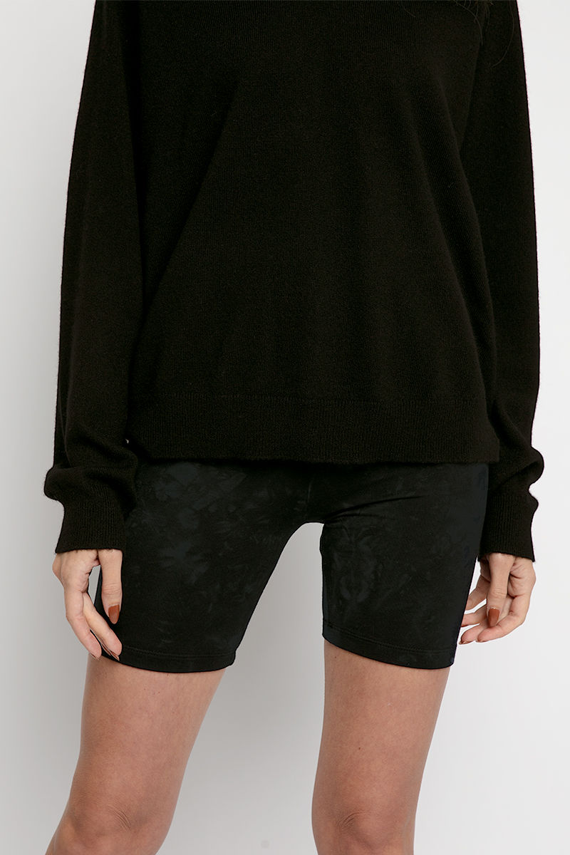 COTTON CITIZEN Siena Biker Short in Graphite Crystal