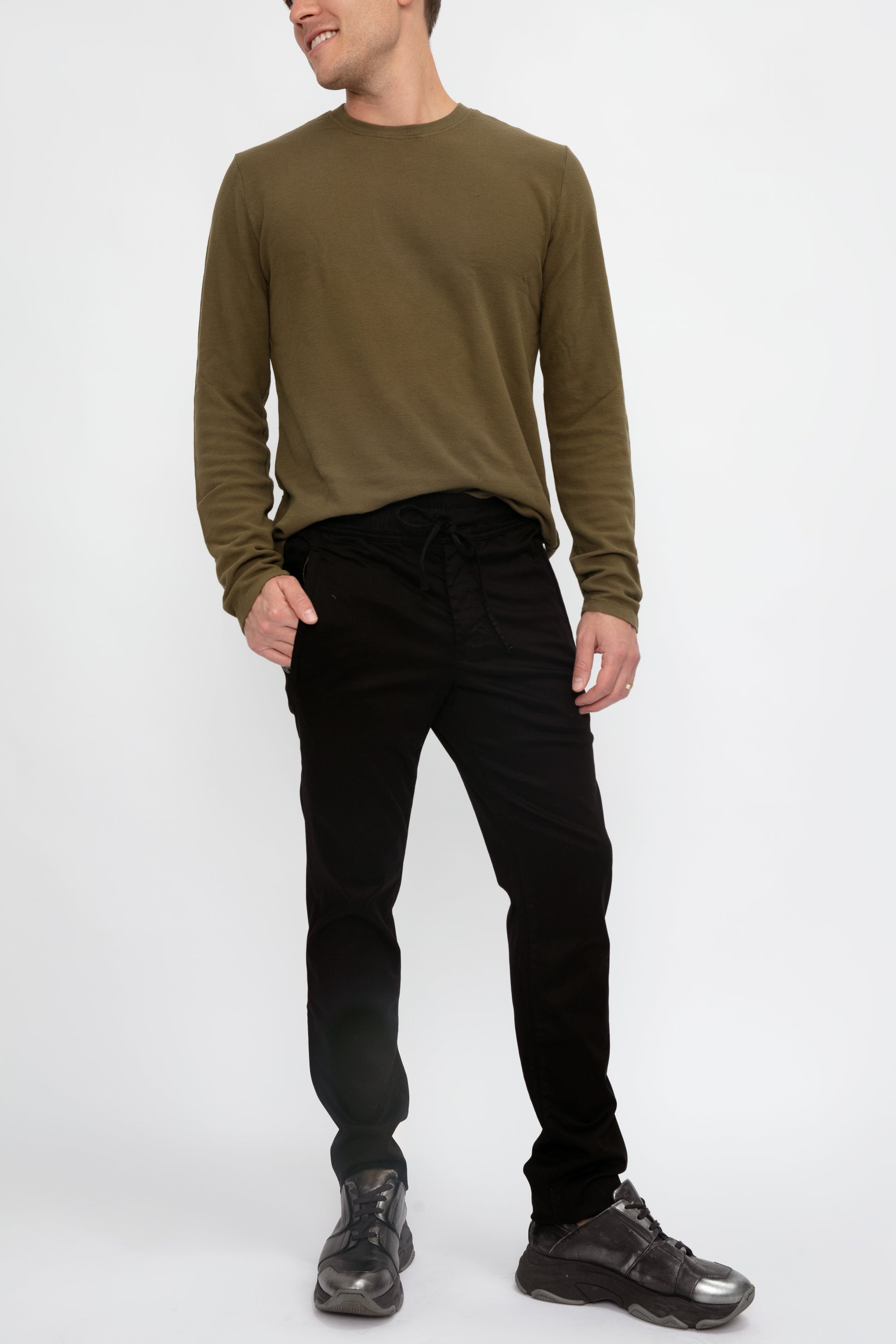 COTTON CITIZEN Simon Pant in Jet Black